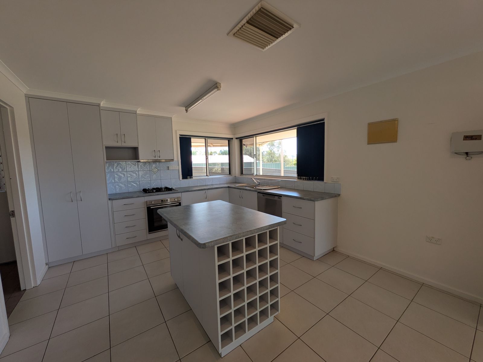 14 Zeil Street, Araluen NT 0870, Araluen - Thumbnail 3