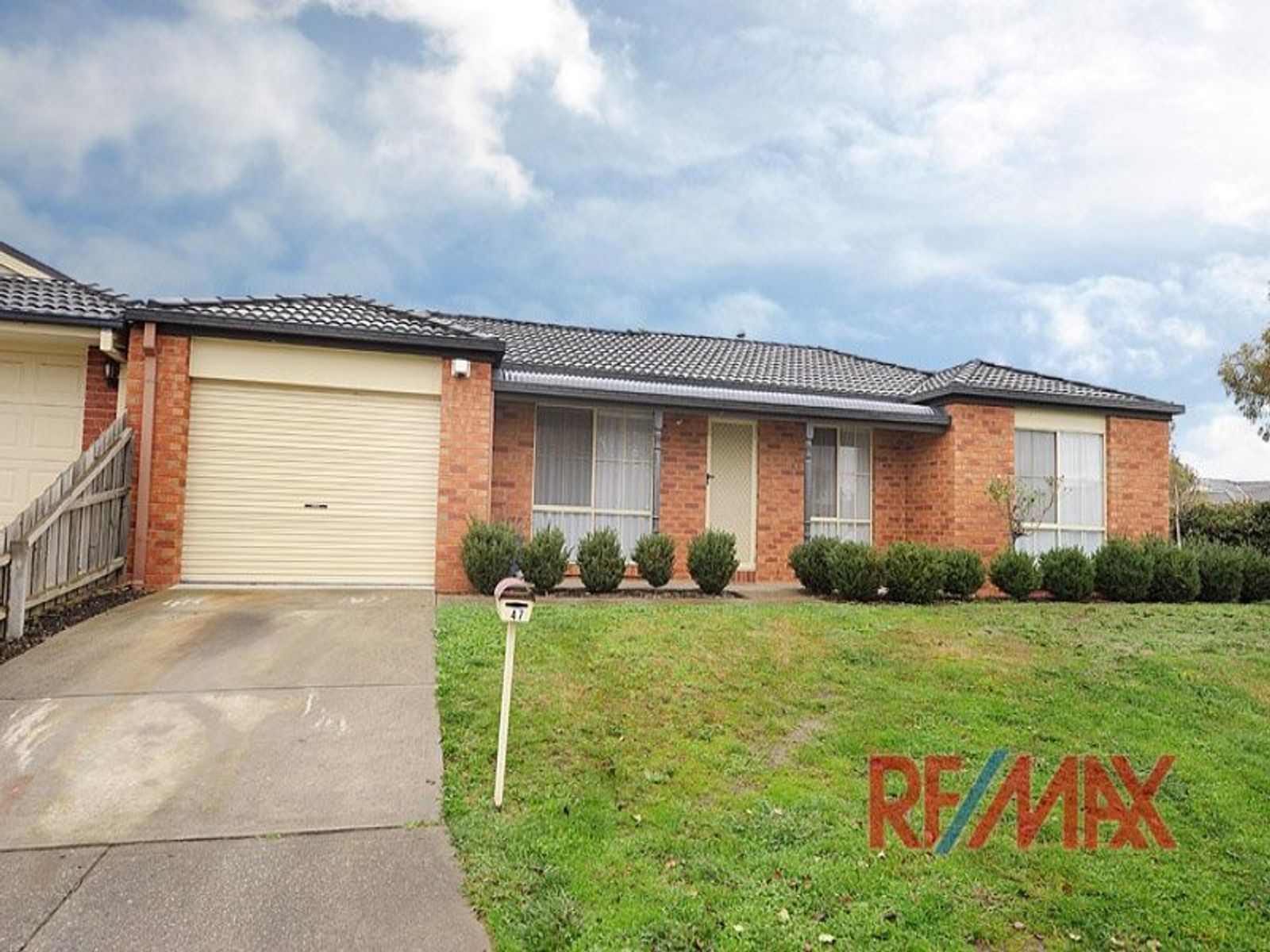 47 Miralie Way, Cranbourne - Thumbnail 3