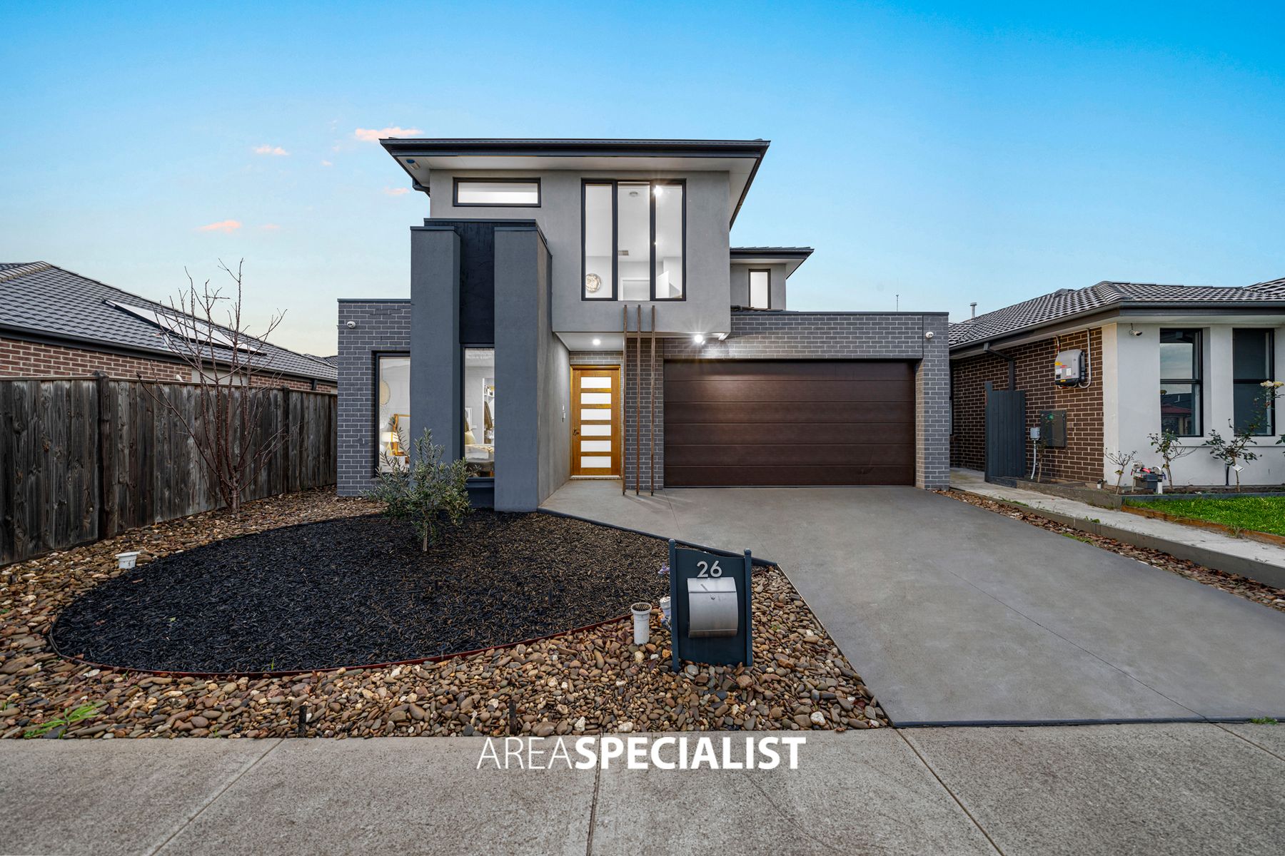 26 Hallyburton Drive, Clyde North, VIC 3978, Clyde North - Thumbnail 2