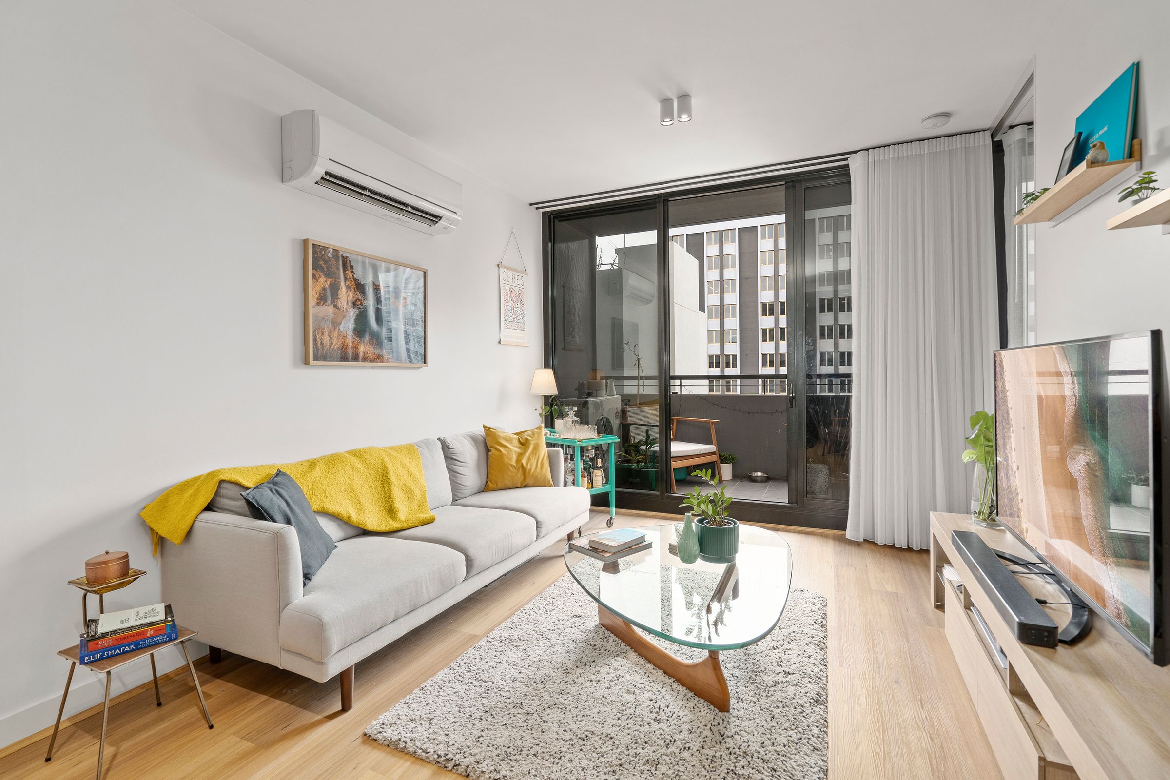 618/74 Queens Road, Melbourne - Thumbnail 7