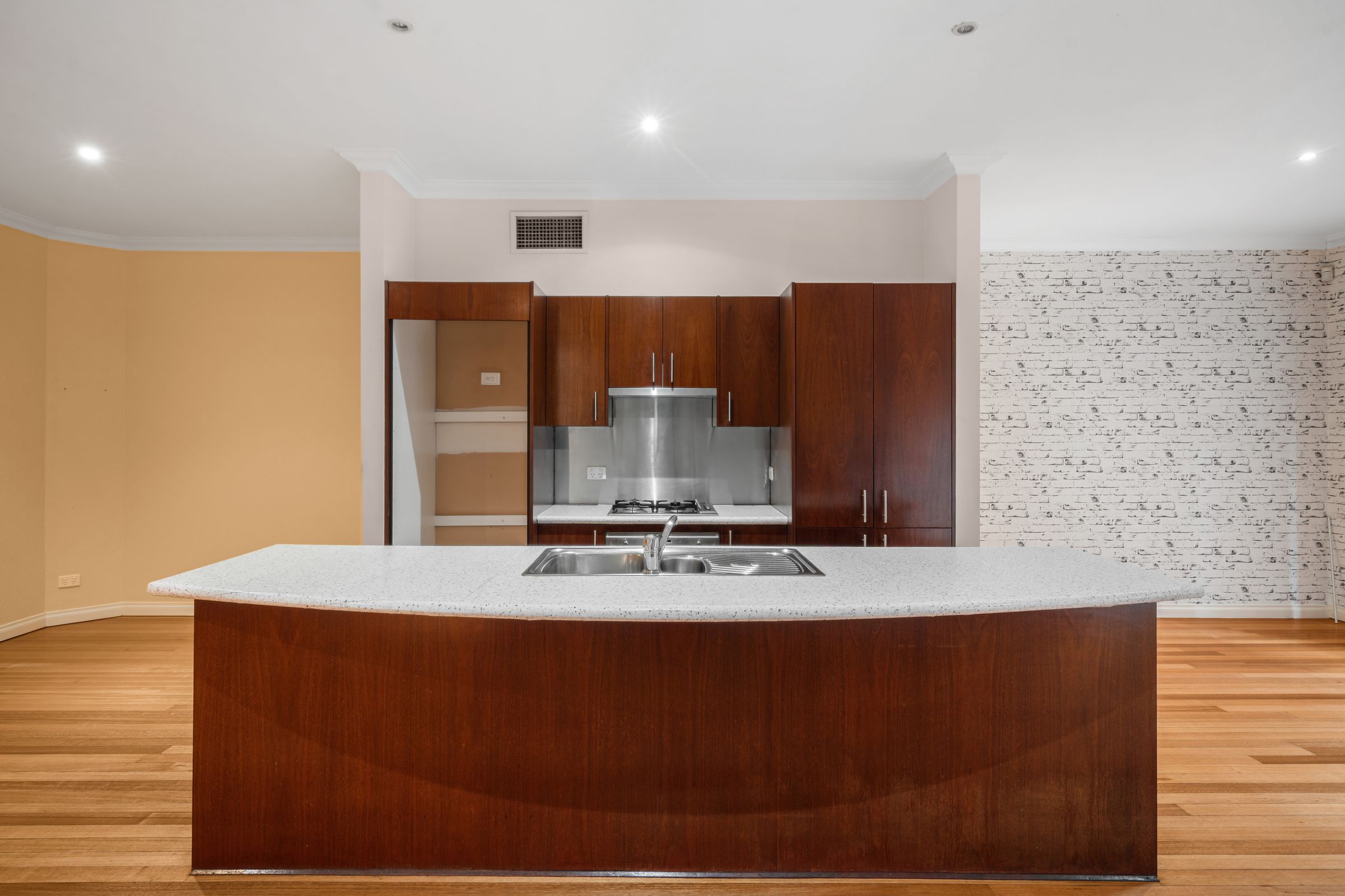 27 Guildford Lane, Melbourne - Thumbnail 6