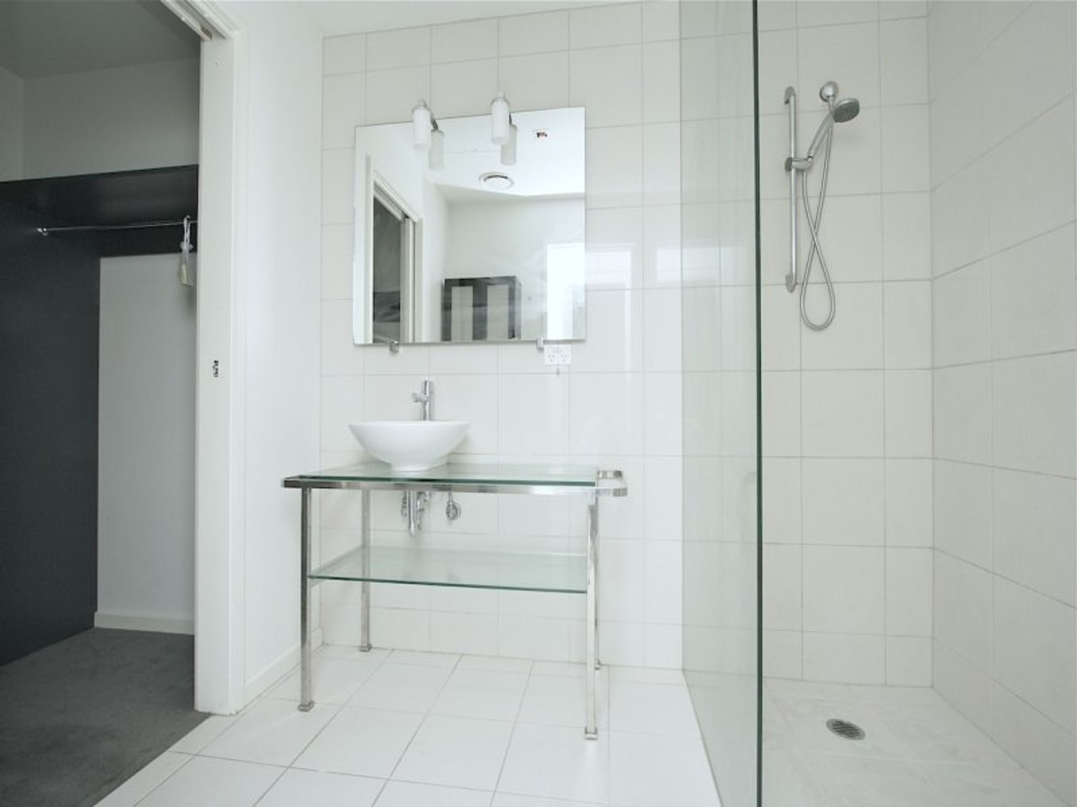 203/68 La Trobe Street, Melbourne - Thumbnail 7