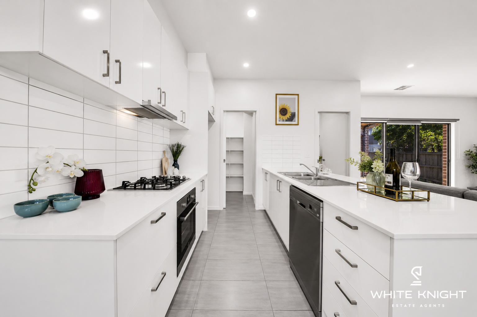 1/51 Ivanhoe Avenue, St Albans VIC 3021, St Albans - Thumbnail 2