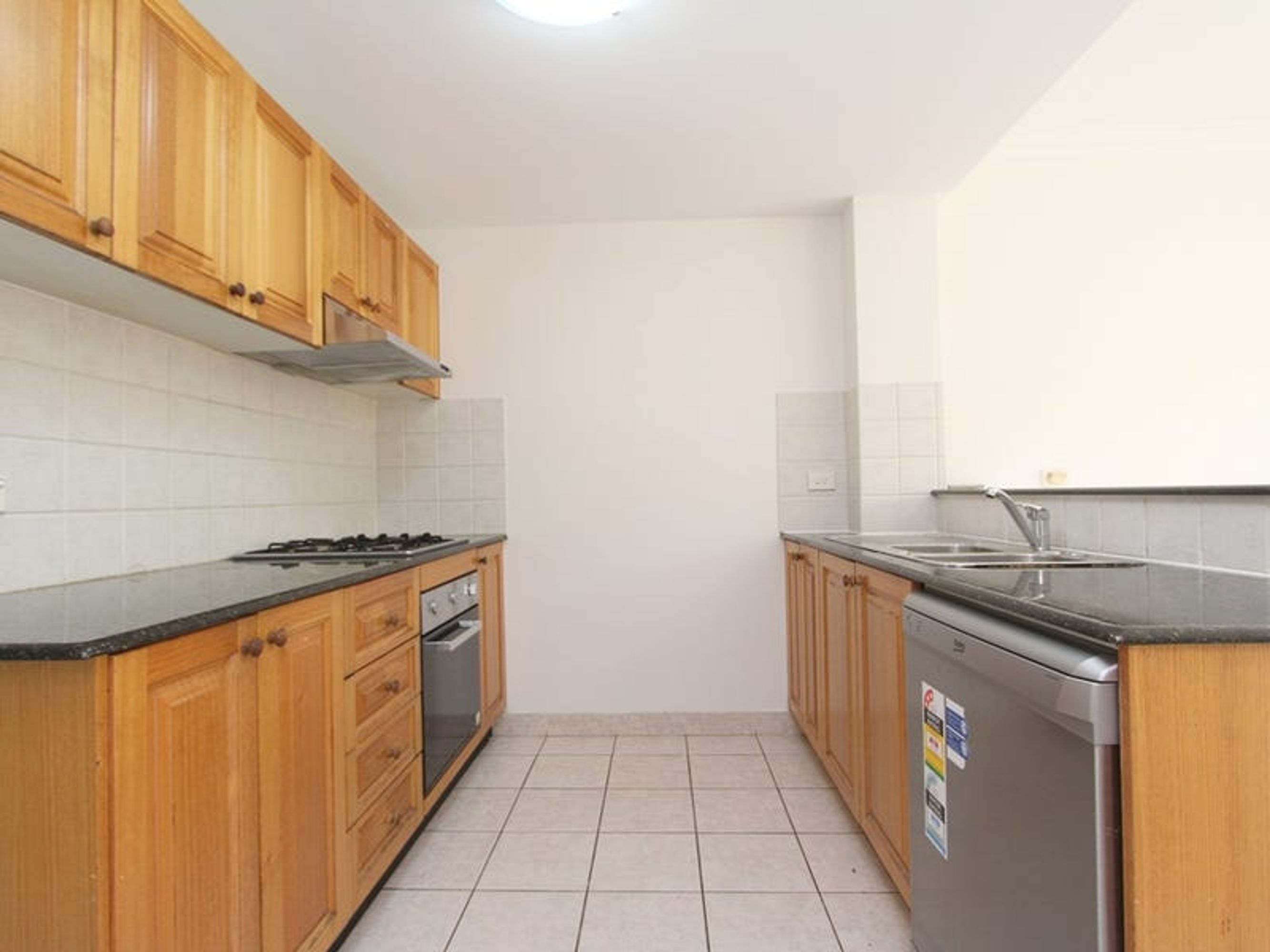 2/68-72 Woniora Road, Hurstville, Hurstville - Thumbnail 3