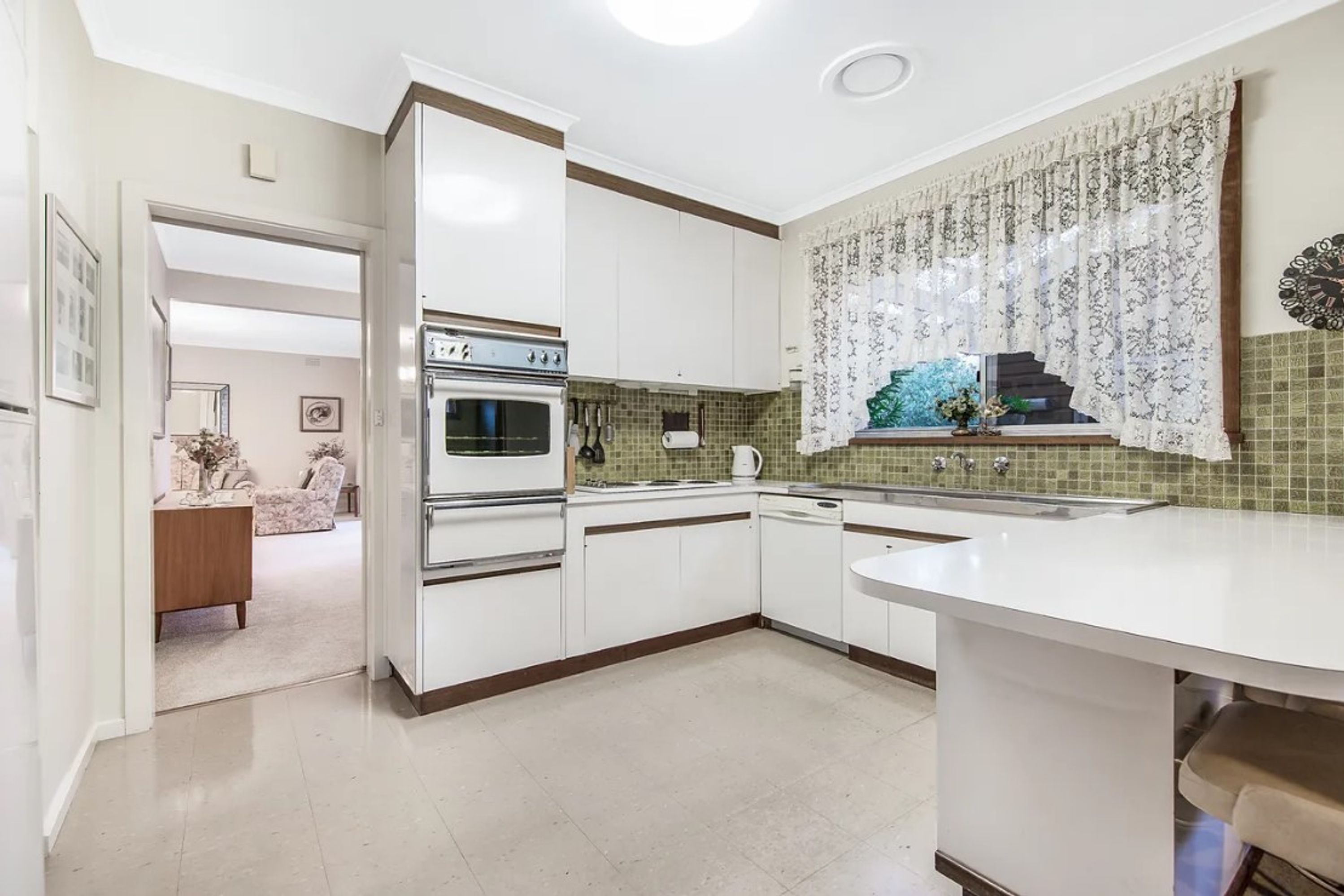 Address Withheld, Glen Waverley - Thumbnail 5
