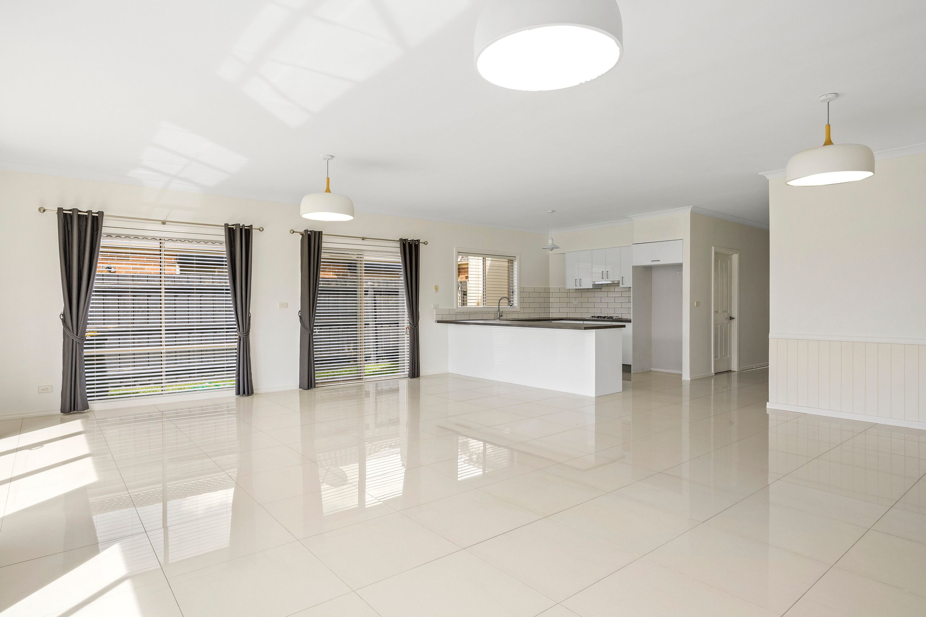 16 Egan Close, Werribee, VIC 3030, Werribee - Thumbnail 2