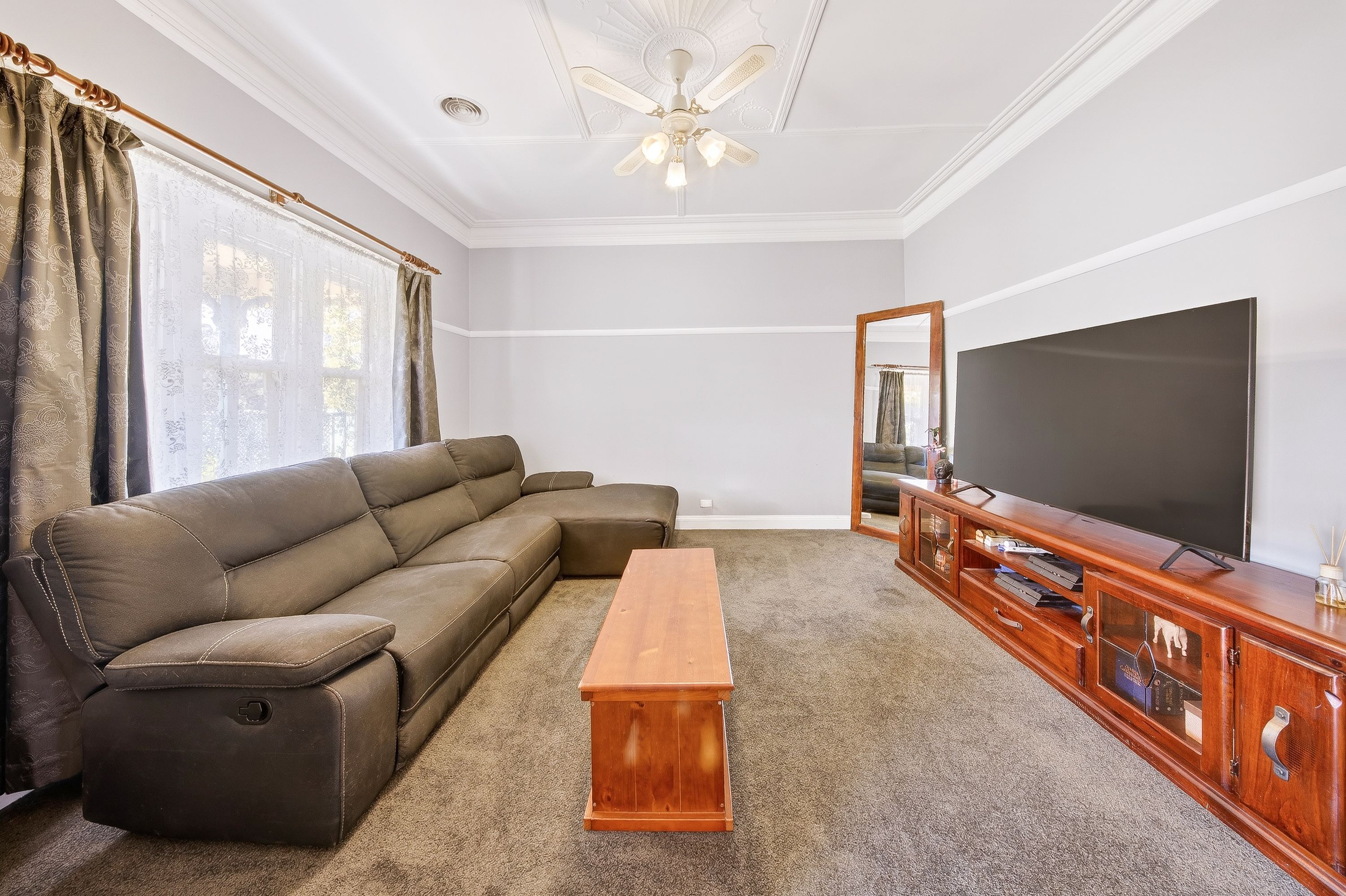 8 Railway Avenue, Horsham VIC 3400, Horsham - Thumbnail 3