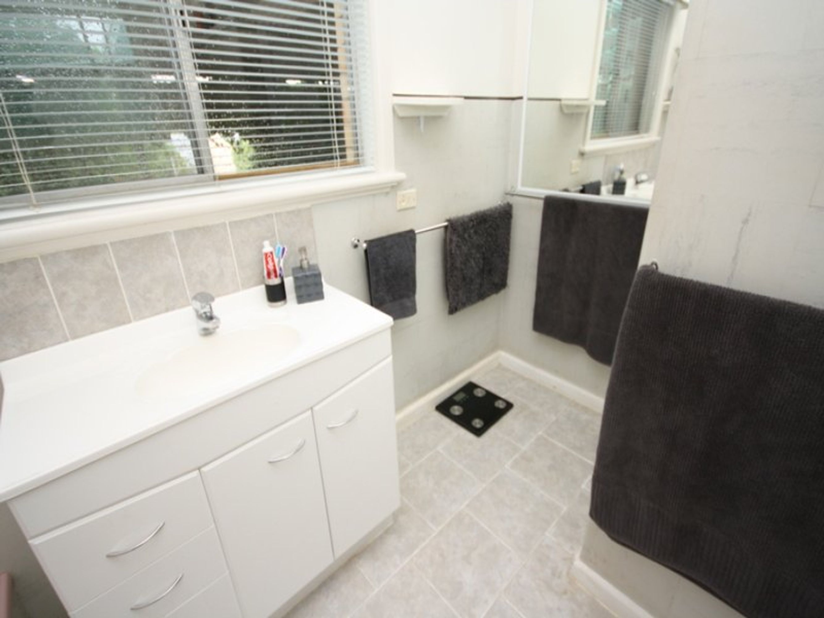 11 Hillary Street, Horsham VIC 3400, Horsham - Thumbnail 7