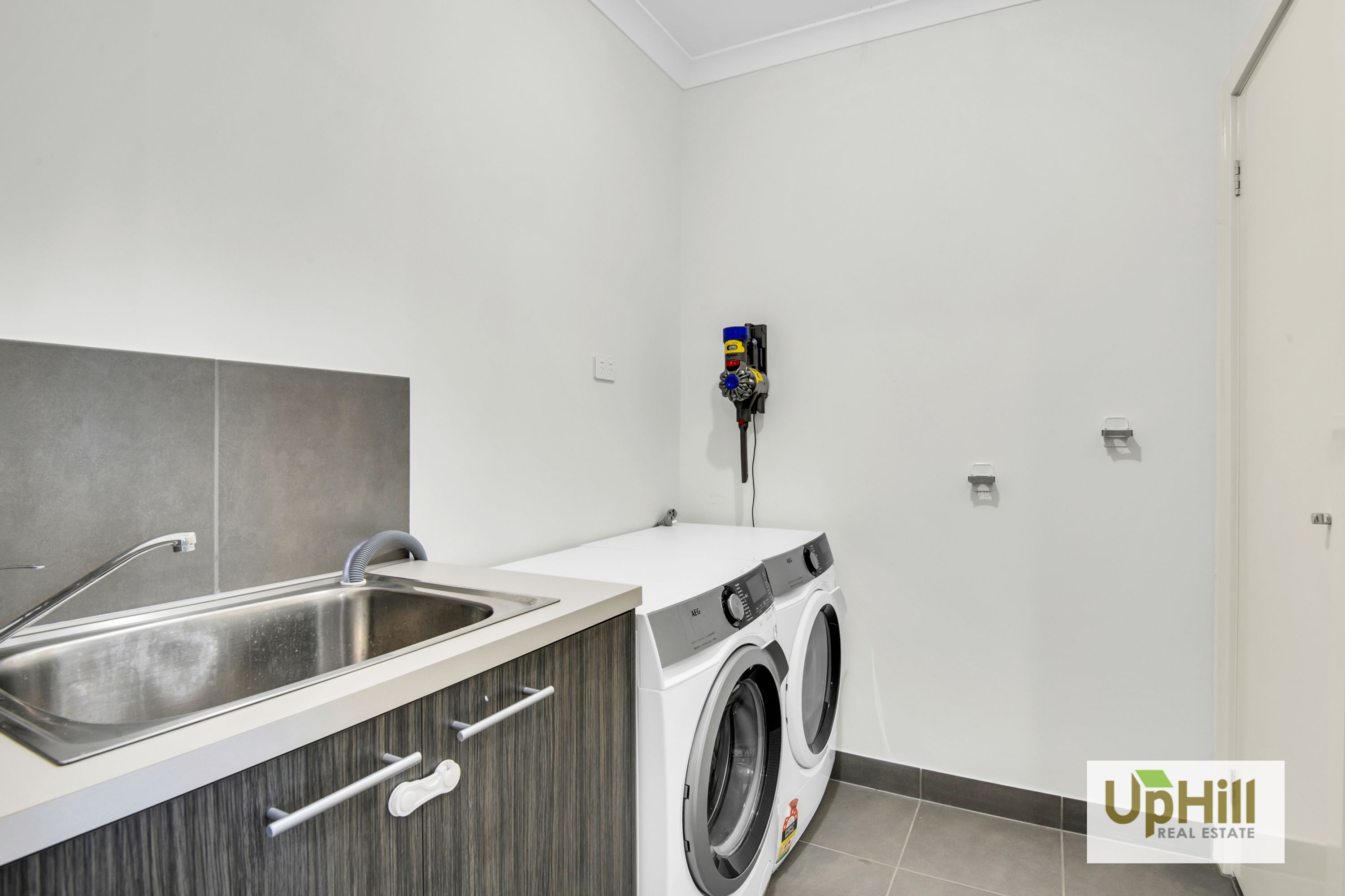 111 Yaralla Circuit, Clyde - Thumbnail 7