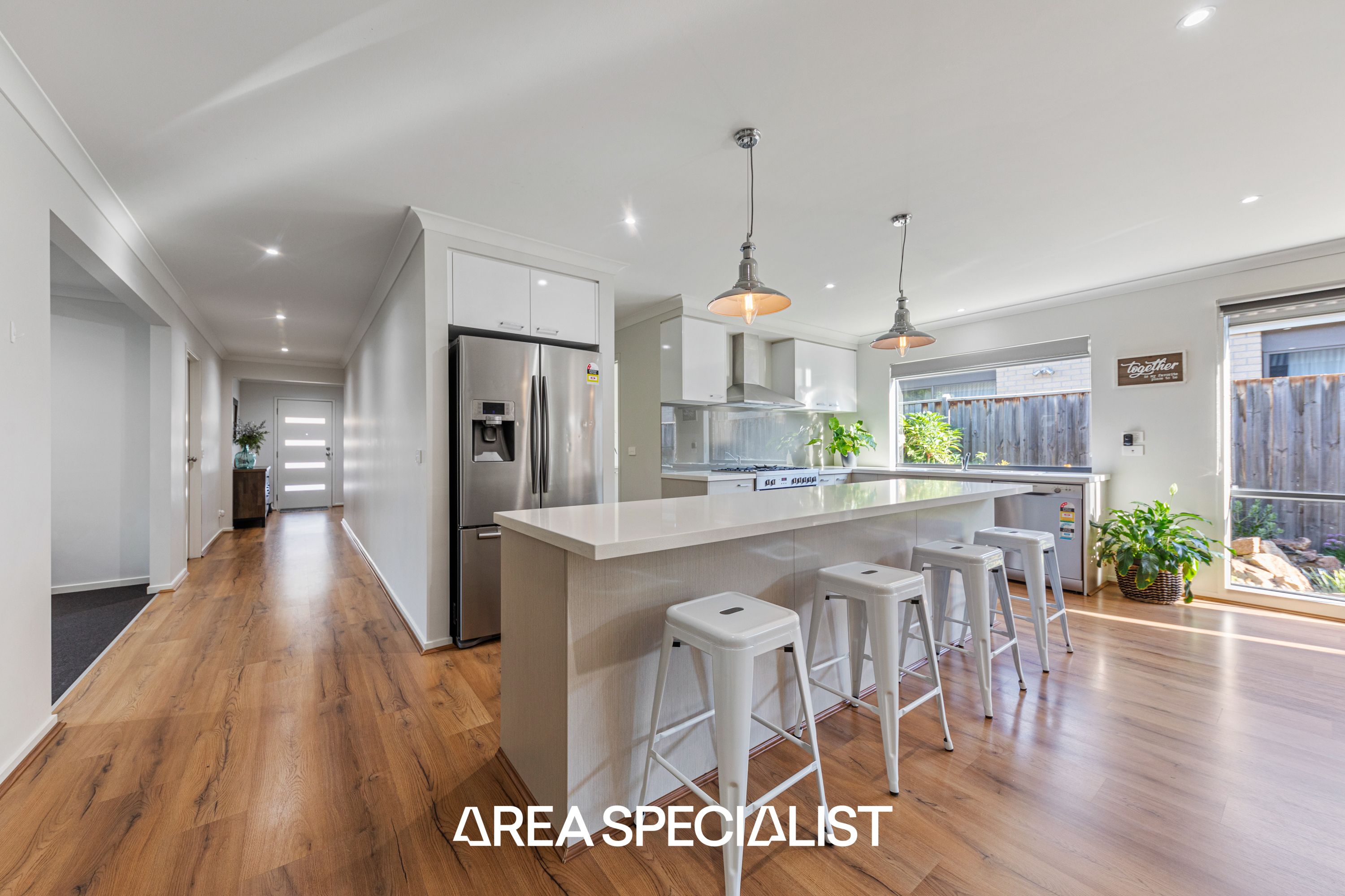 3 Viewgrand Drive, Pakenham - Thumbnail 3