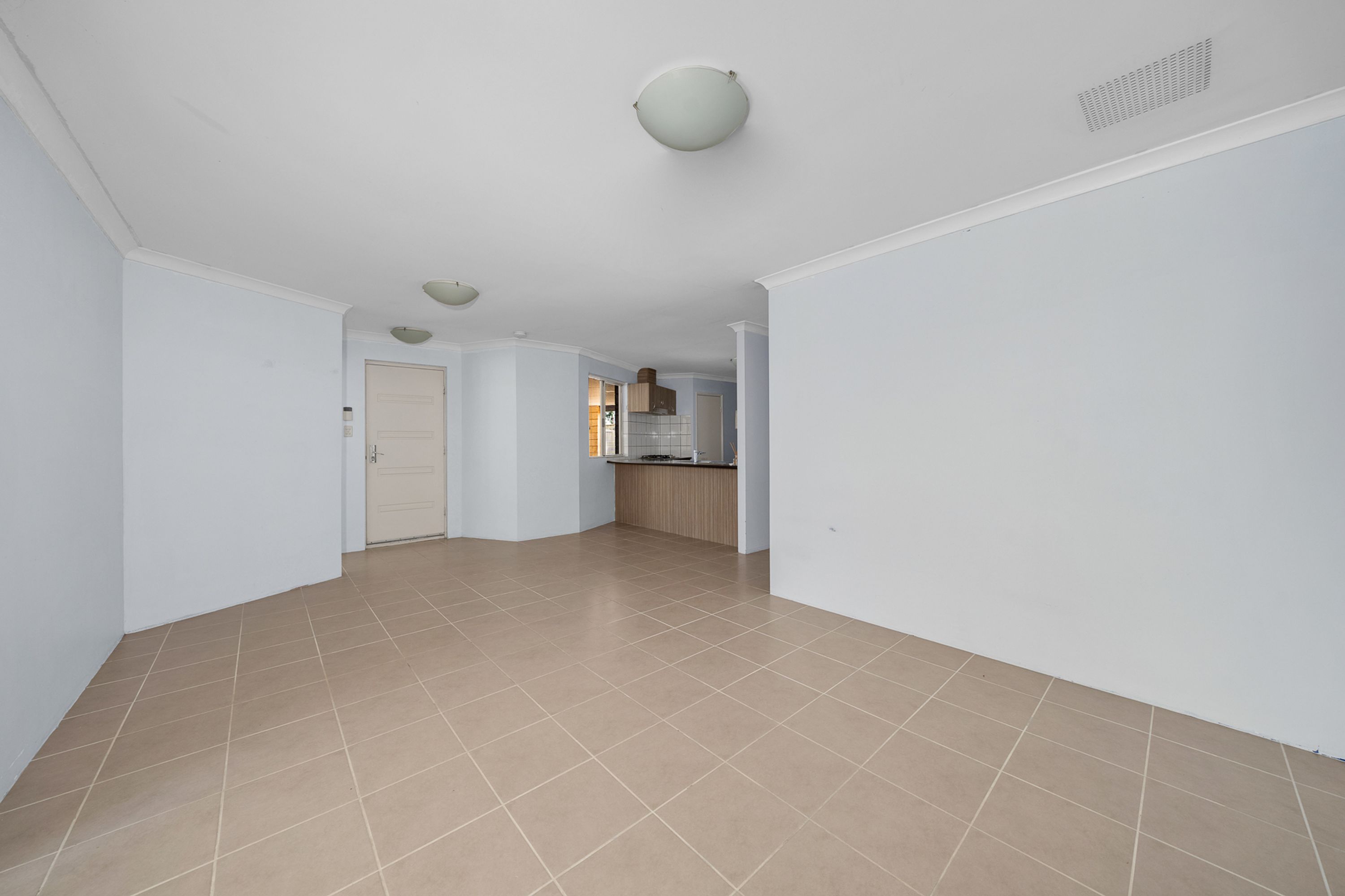 1/6 Turner Place, Kelmscott, Kelmscott - Thumbnail 8