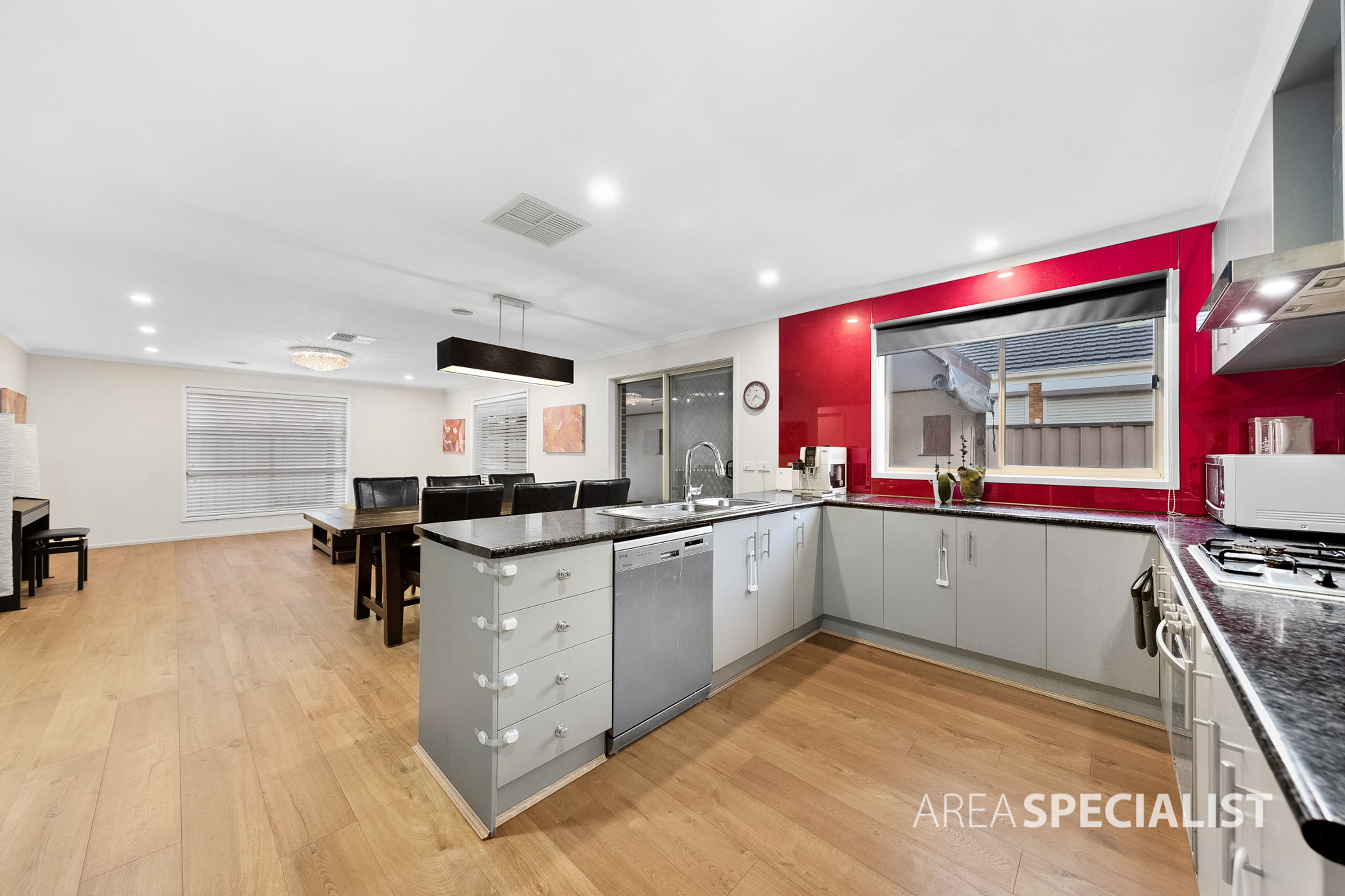 16 Burke Road, Burnside Heights VIC 3023, Burnside Heights - Thumbnail 5