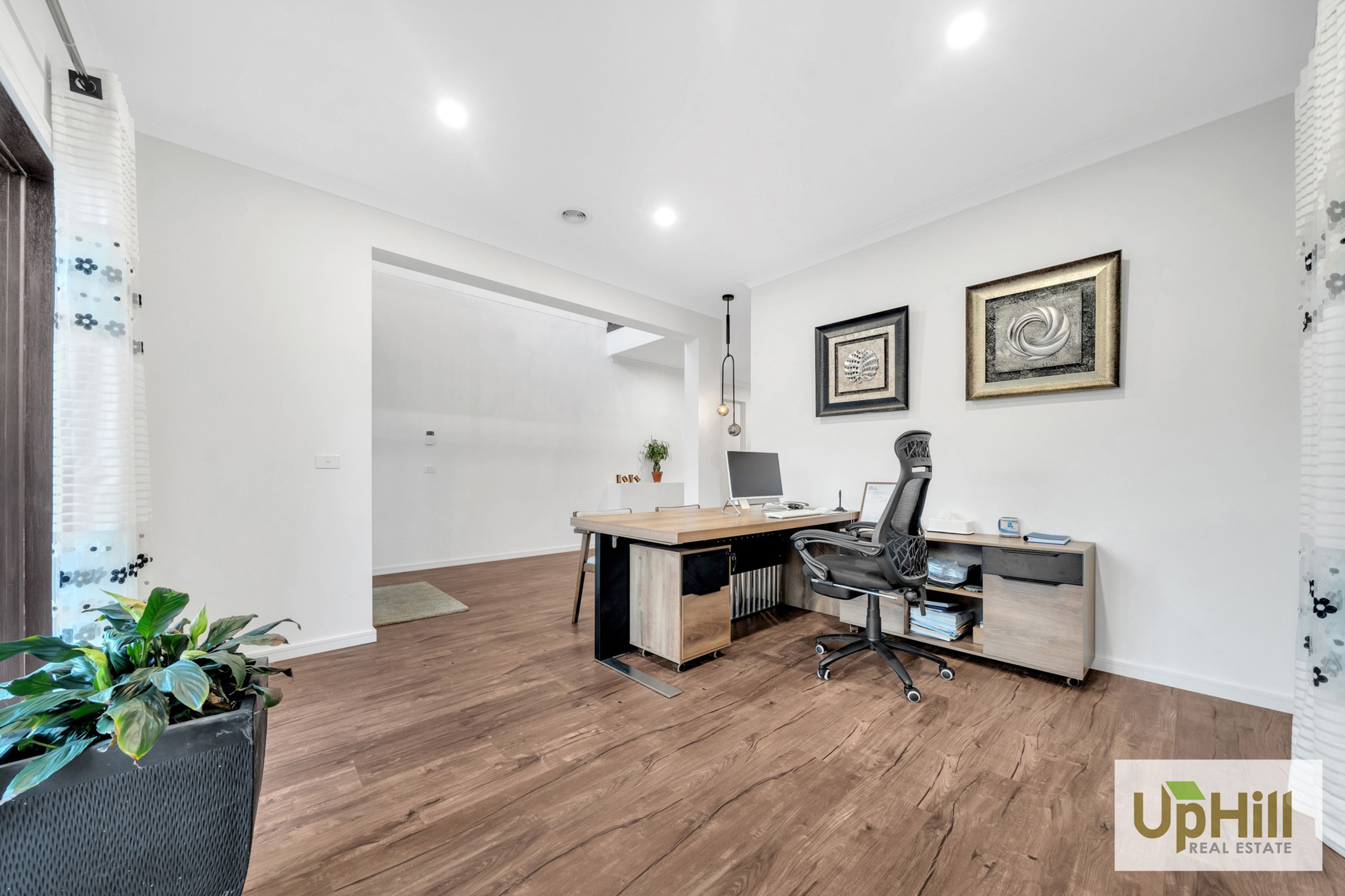 4 CARDEX ROAD, Clyde North - Thumbnail 6