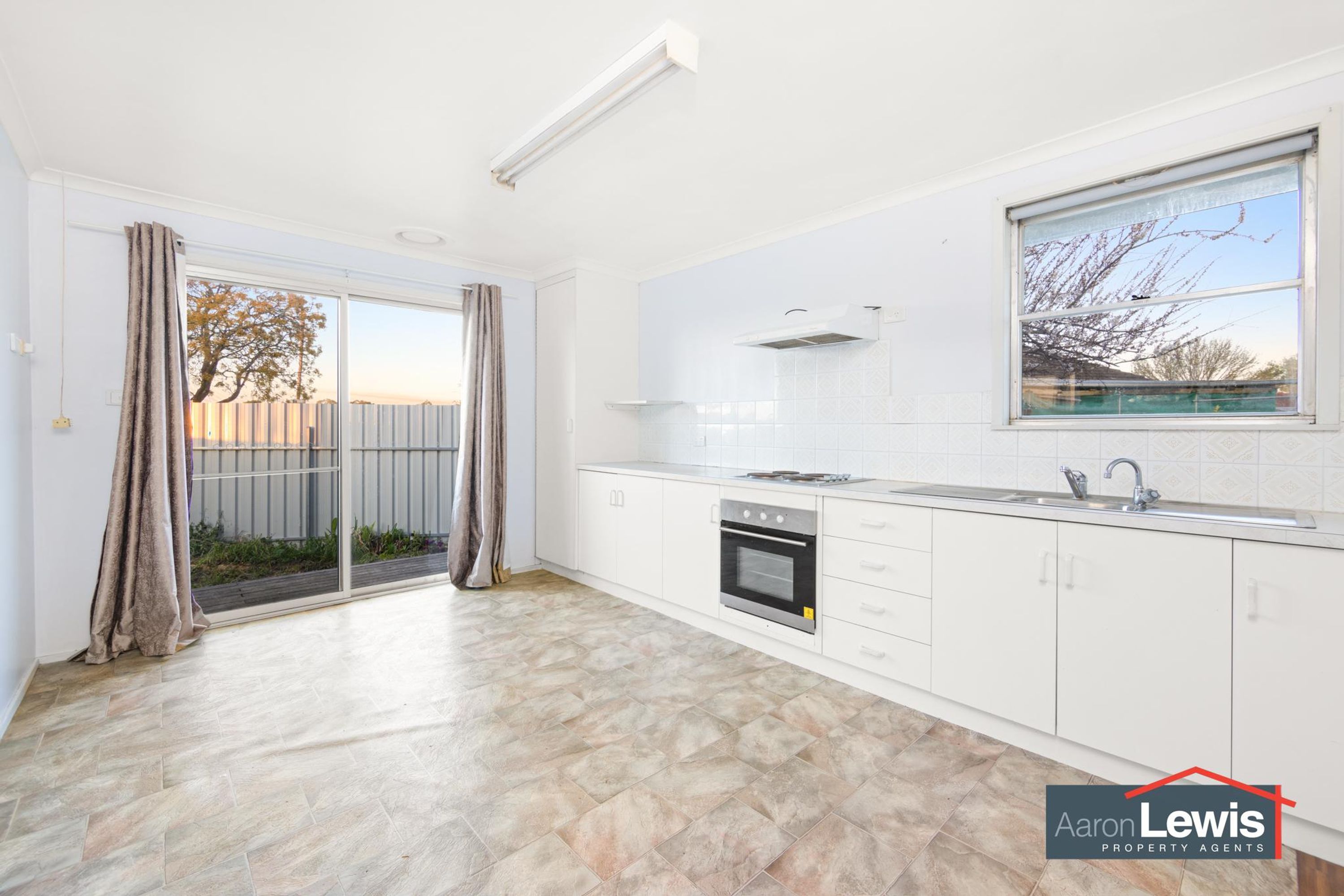 92 Albert Street, Horsham VIC 3400, Horsham - Thumbnail 4
