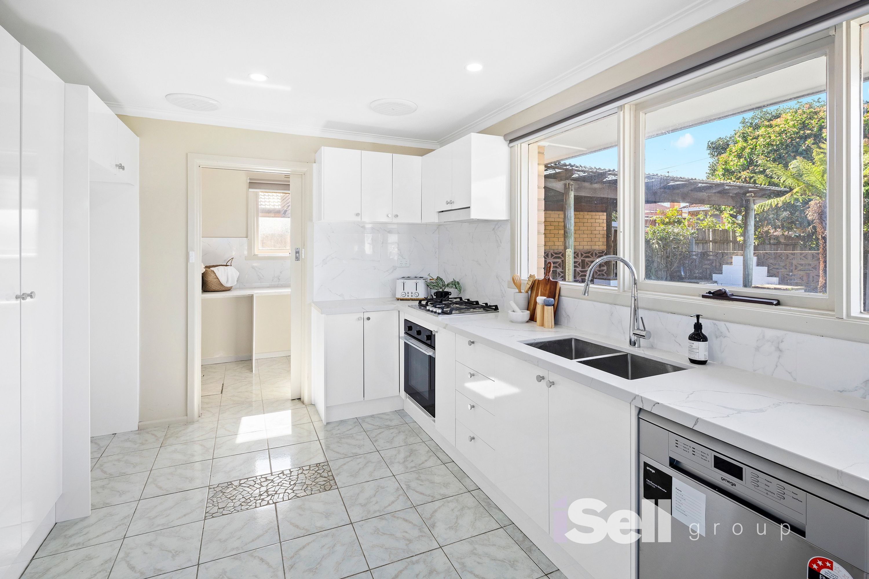 33 Wilberton Drive, Springvale - Thumbnail 8