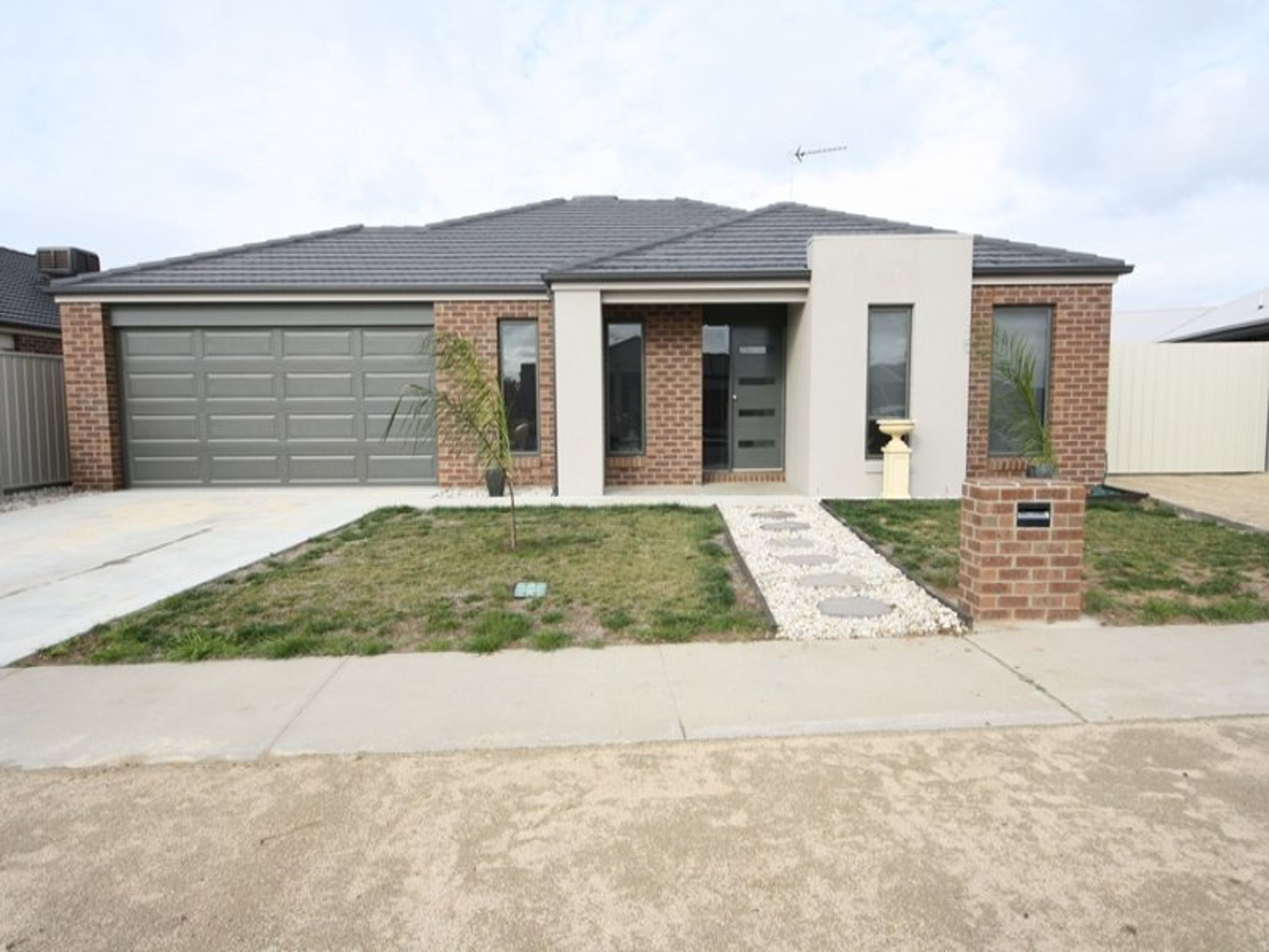 15 Thornley Street, Horsham VIC 3400