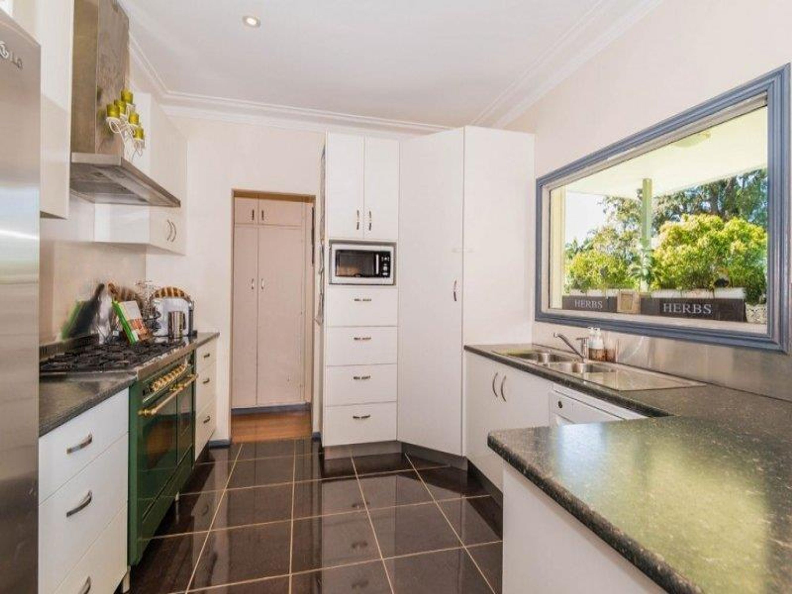 8 Hewitt Street, Grafton - Thumbnail 3