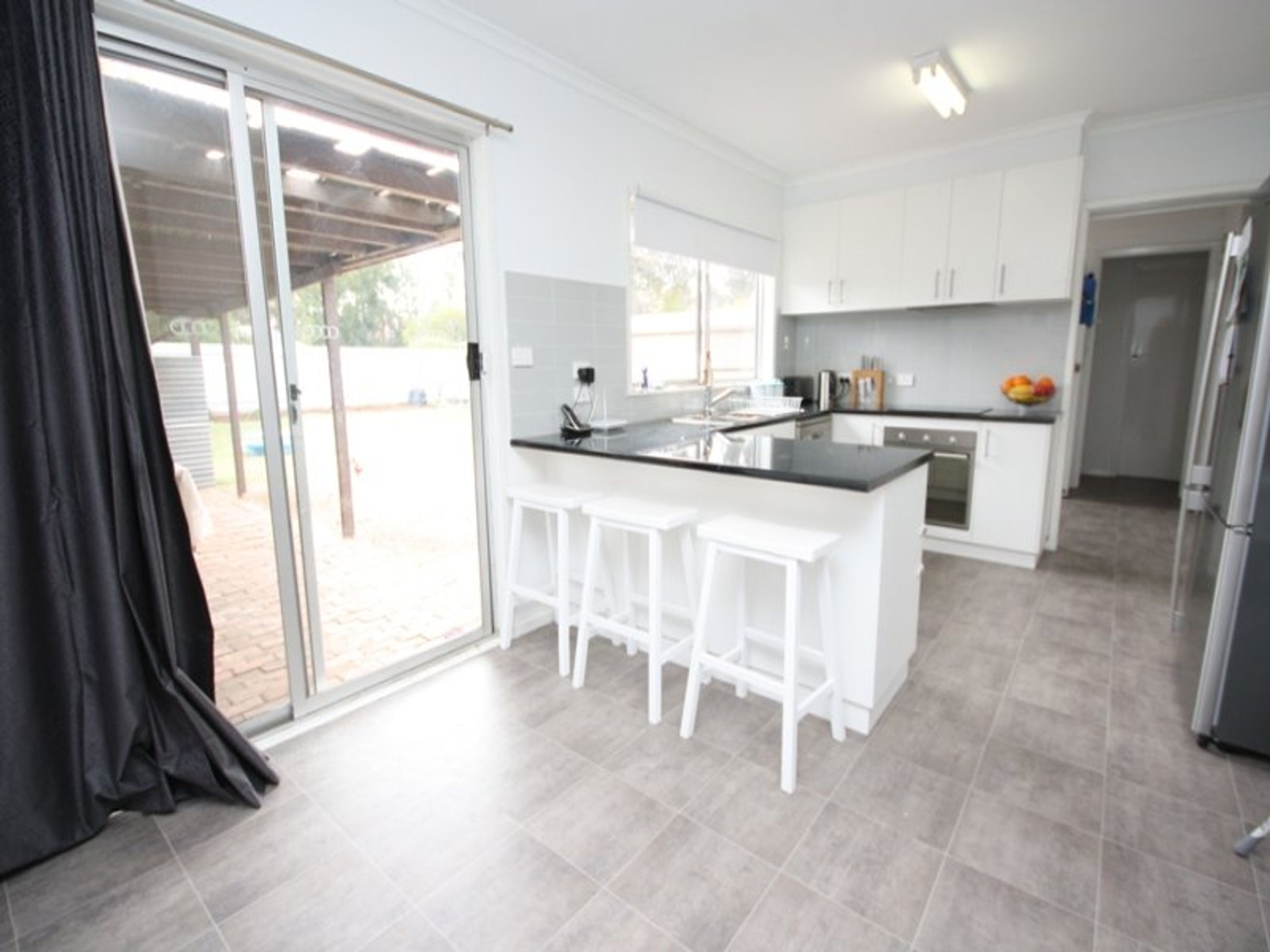 18 Dougherty Street, Horsham VIC 3400, Horsham - Thumbnail 3