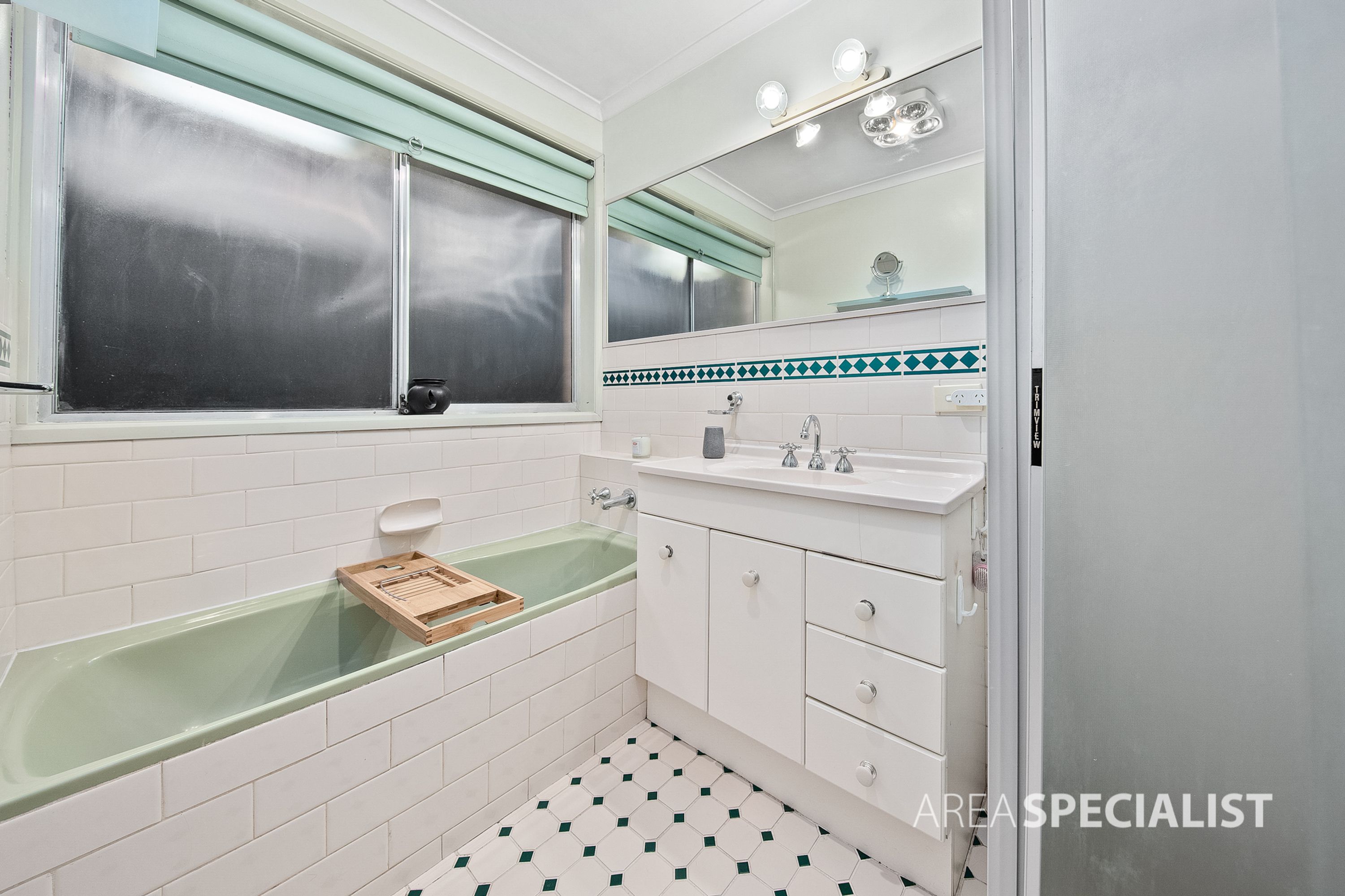 5 Chilterns Court, Kealba VIC 3021, Kealba - Thumbnail 8