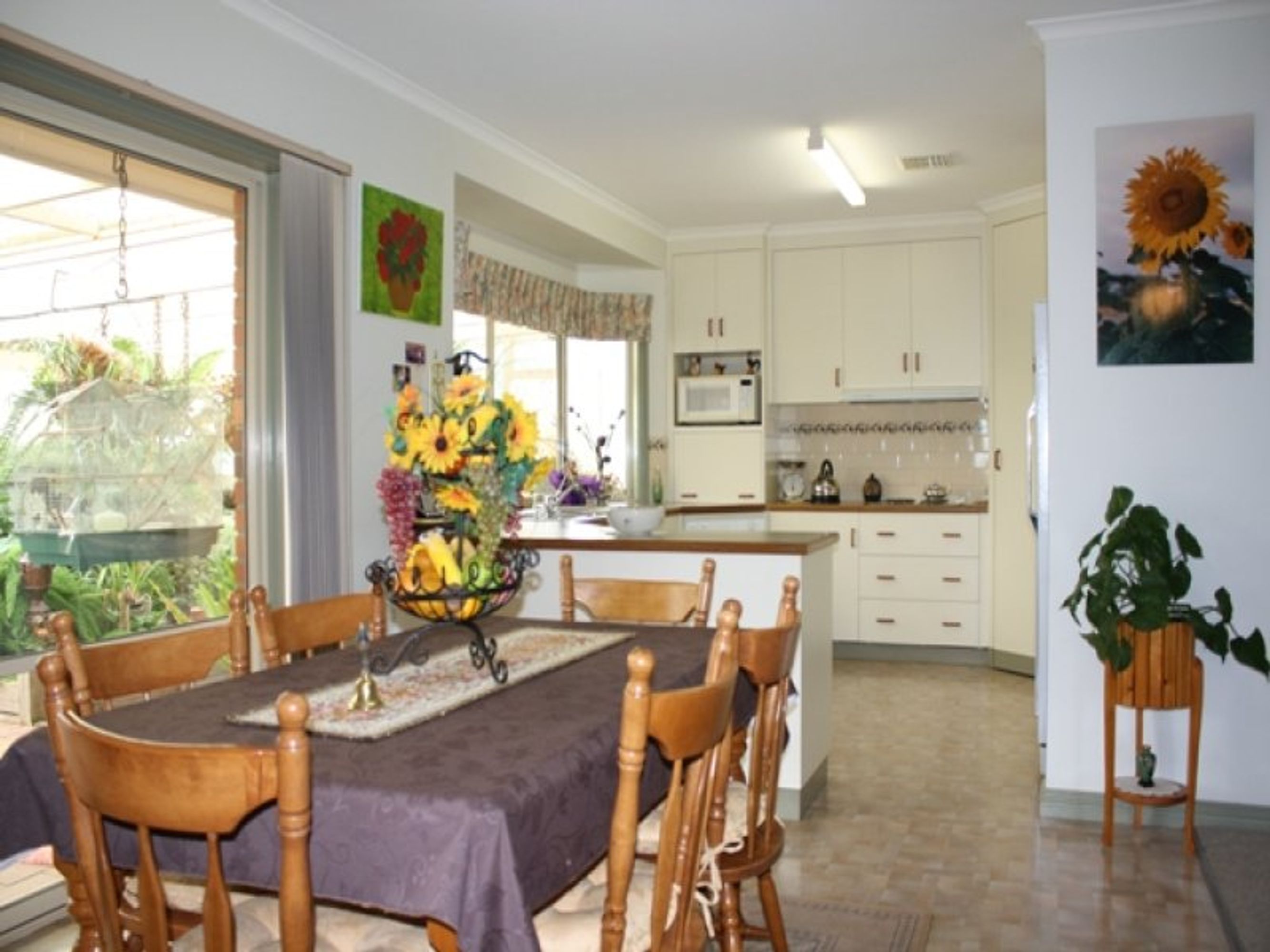 7 Hayes Drive, Horsham VIC 3400, Horsham - Thumbnail 5