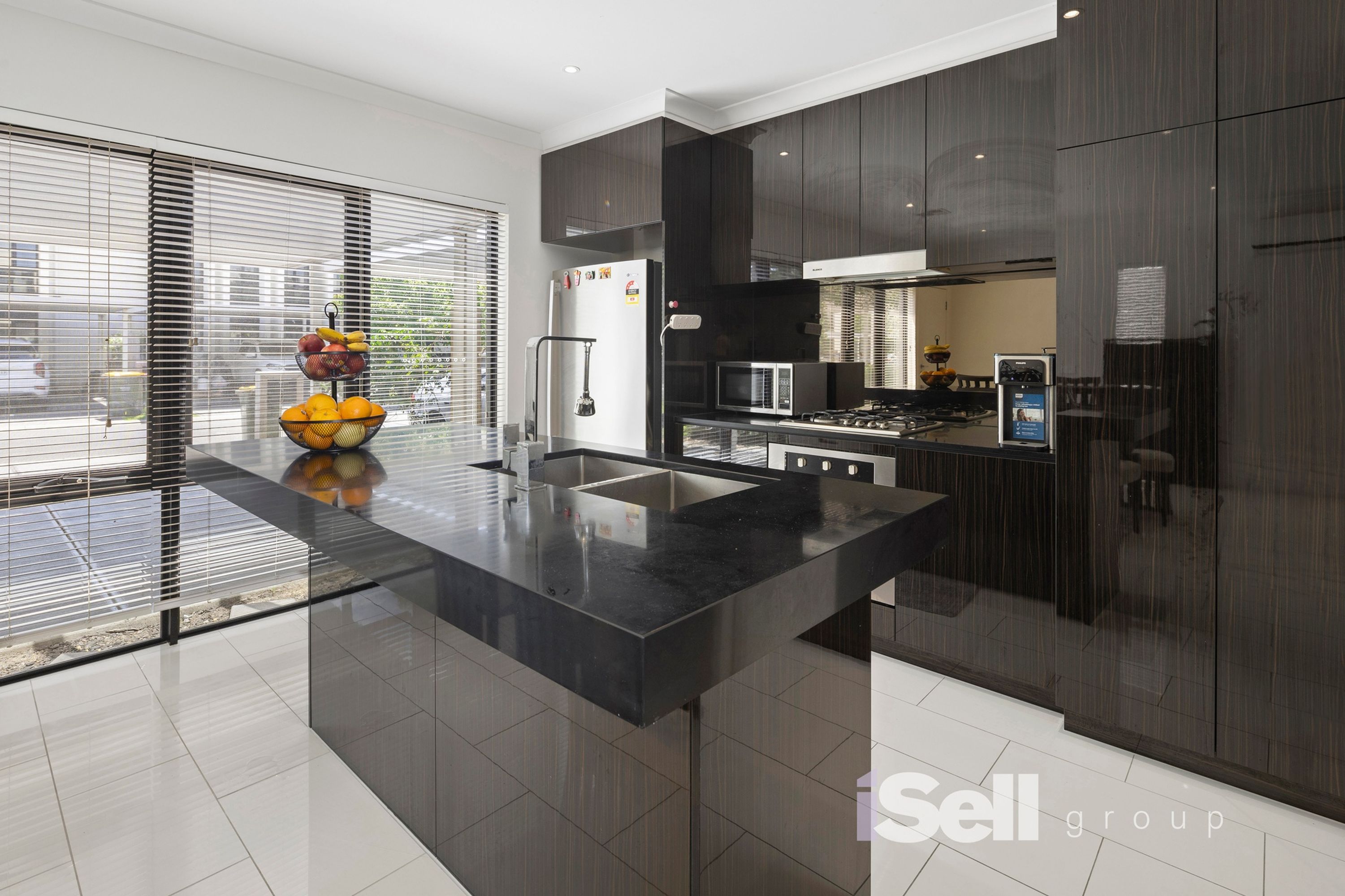 7 Amaryn Court, Springvale - Thumbnail 2
