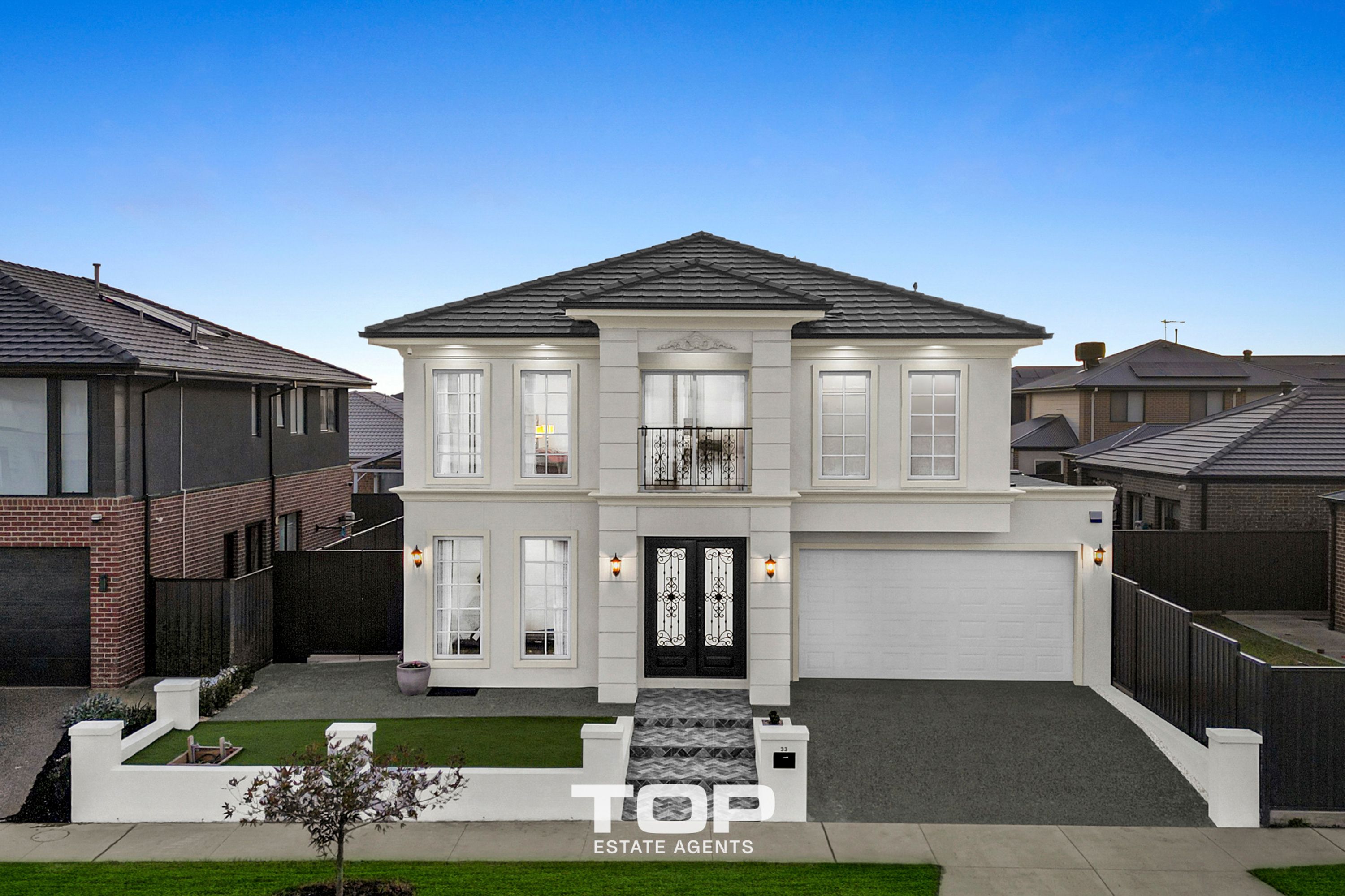 33 Orana Boulevard, Clyde North - Thumbnail 2