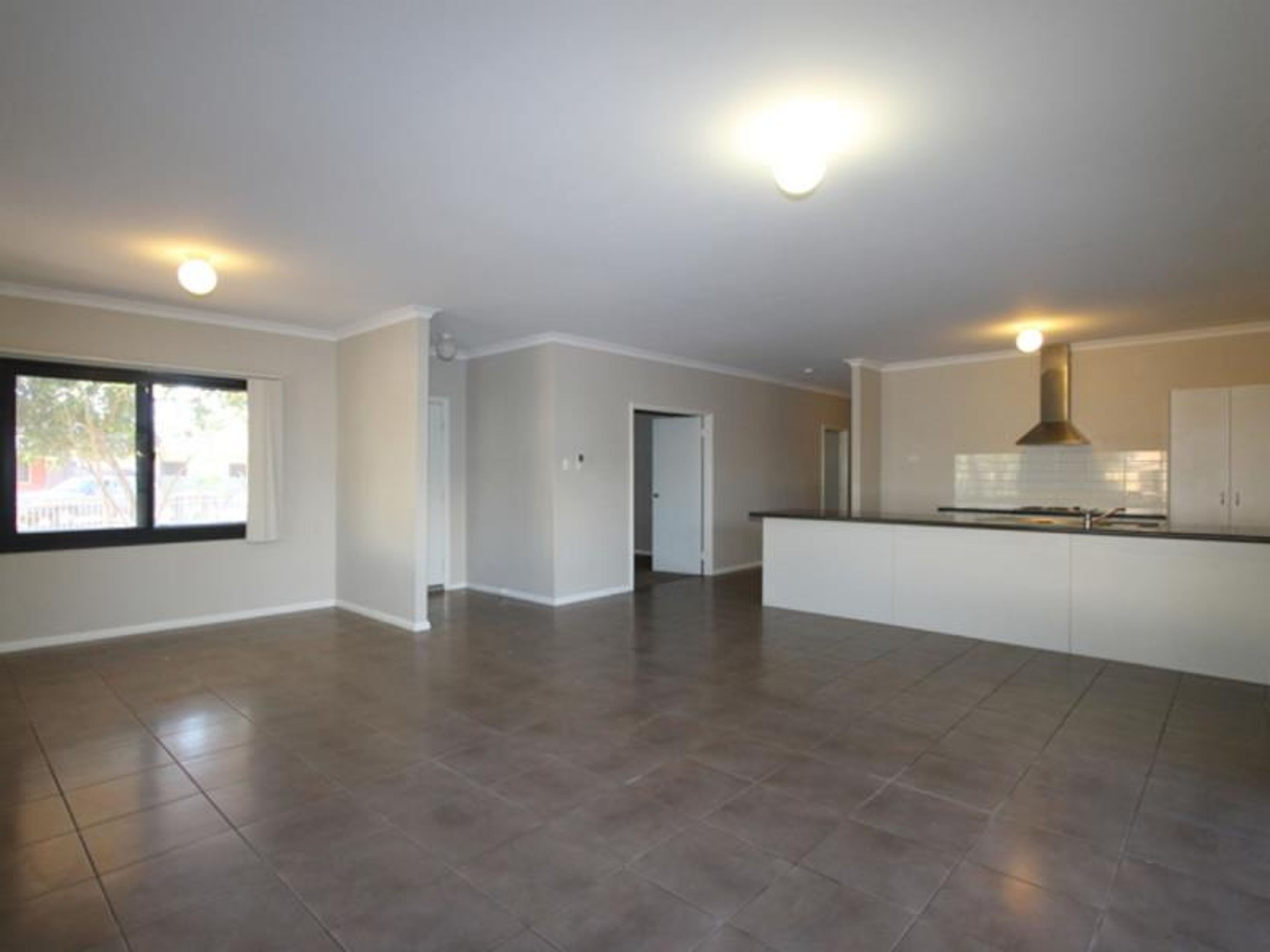 14 Eucalypt Way, South Hedland, South Hedland - Thumbnail 2