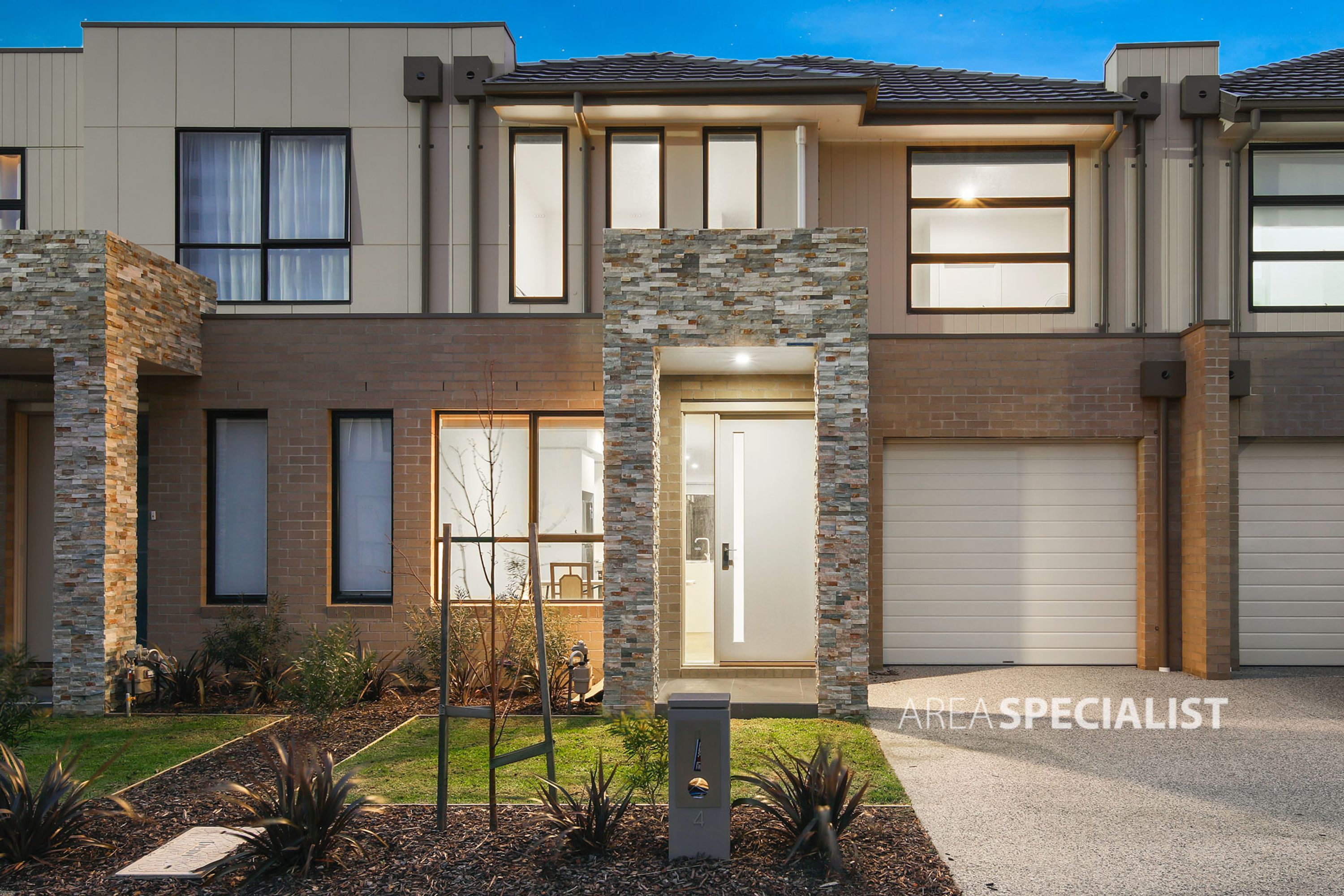4 Grasslands Loop, Keysborough, Keysborough - Thumbnail 2