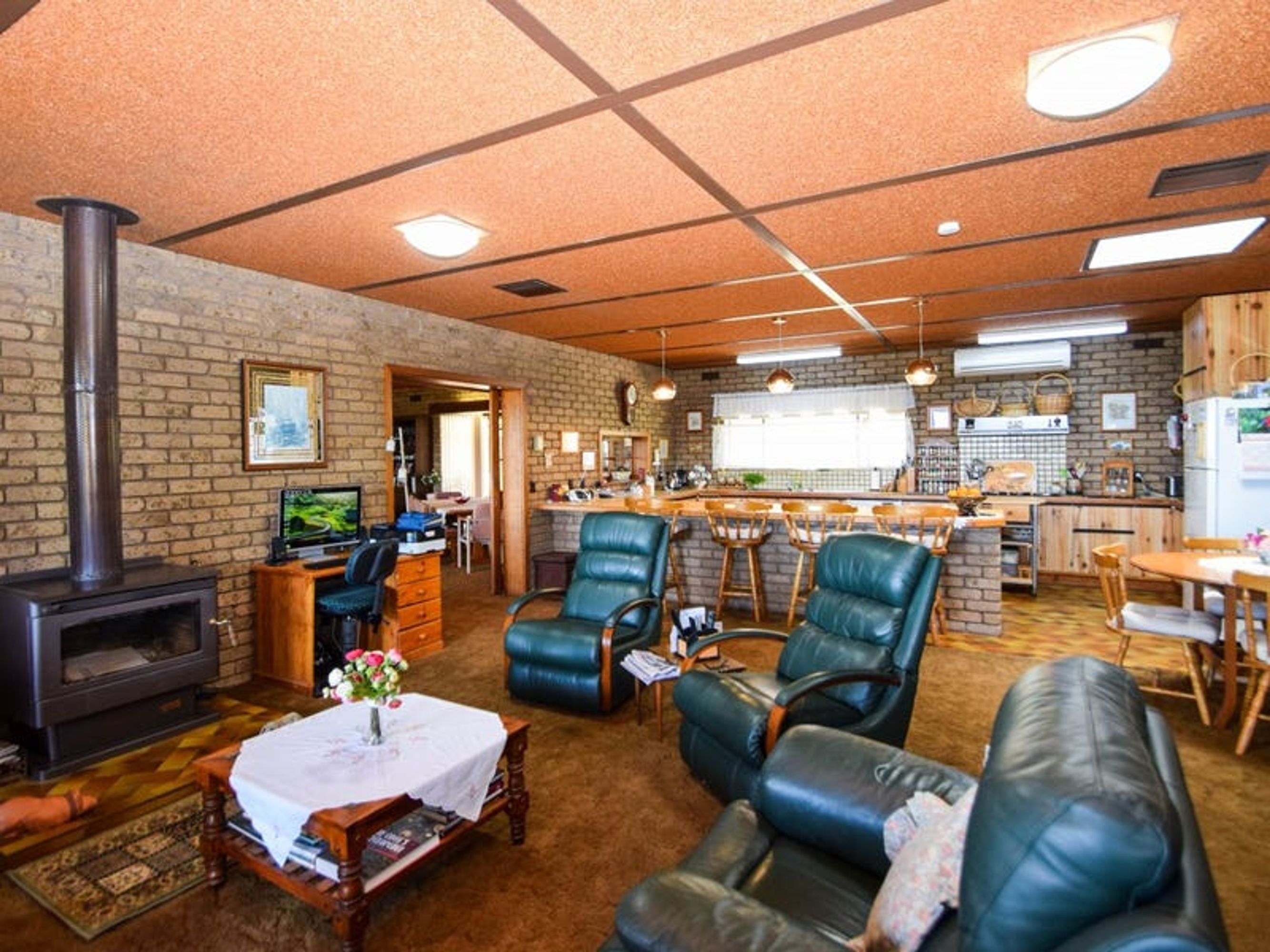 69 Warby Range Road, glenrowan, Glenrowan - Thumbnail 3
