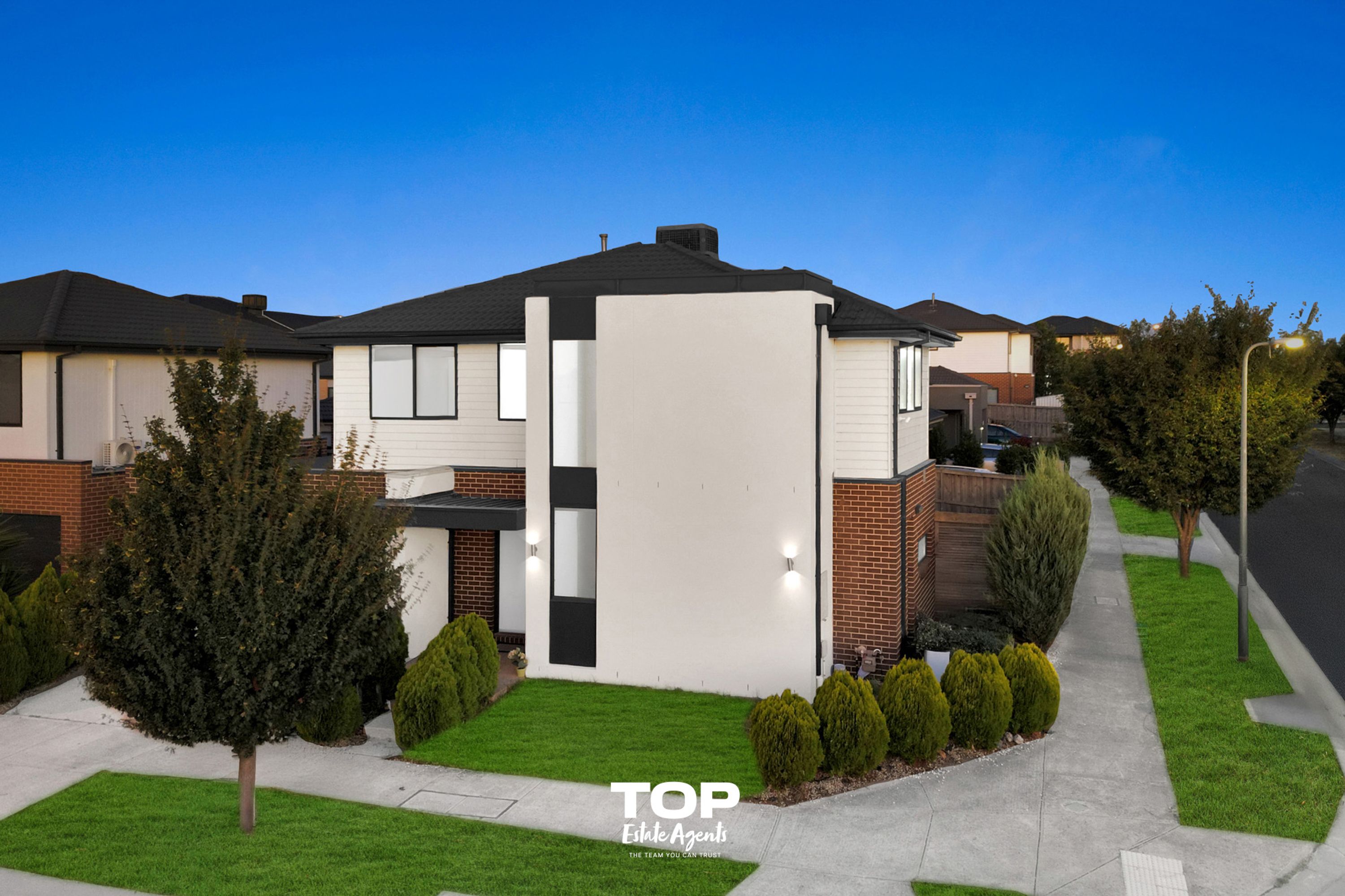 1 Hut Road, Clyde North - Thumbnail 2