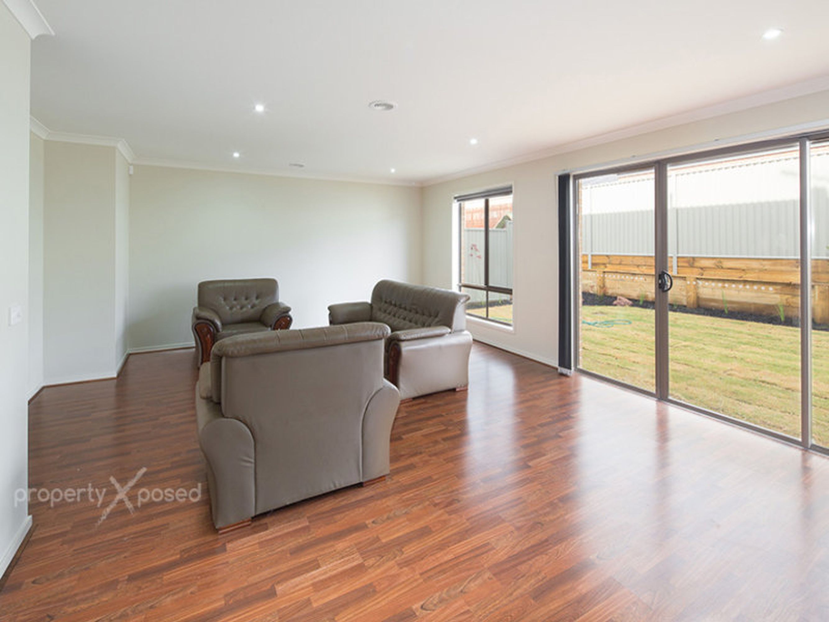8 Wattlewood Place, Carrum Downs - Thumbnail 5