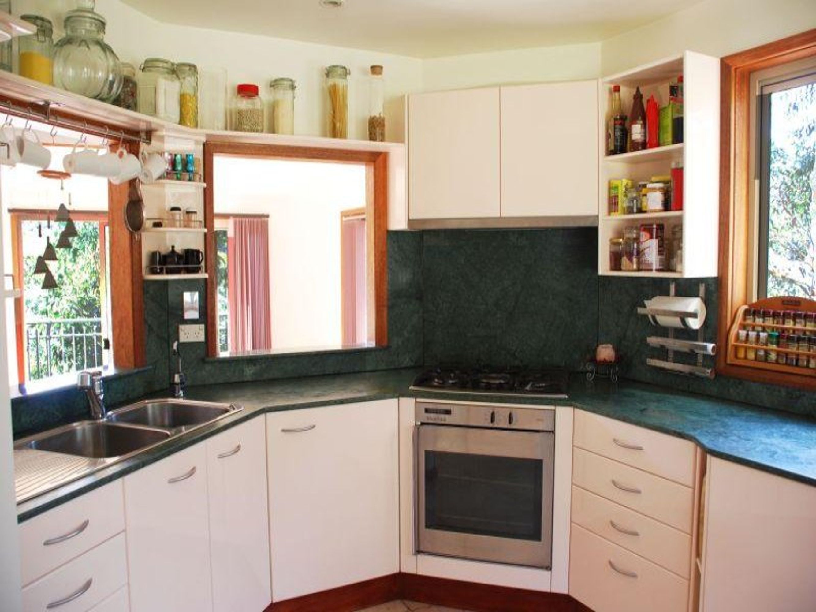 84 Rawson Pde, Leura - Thumbnail 6