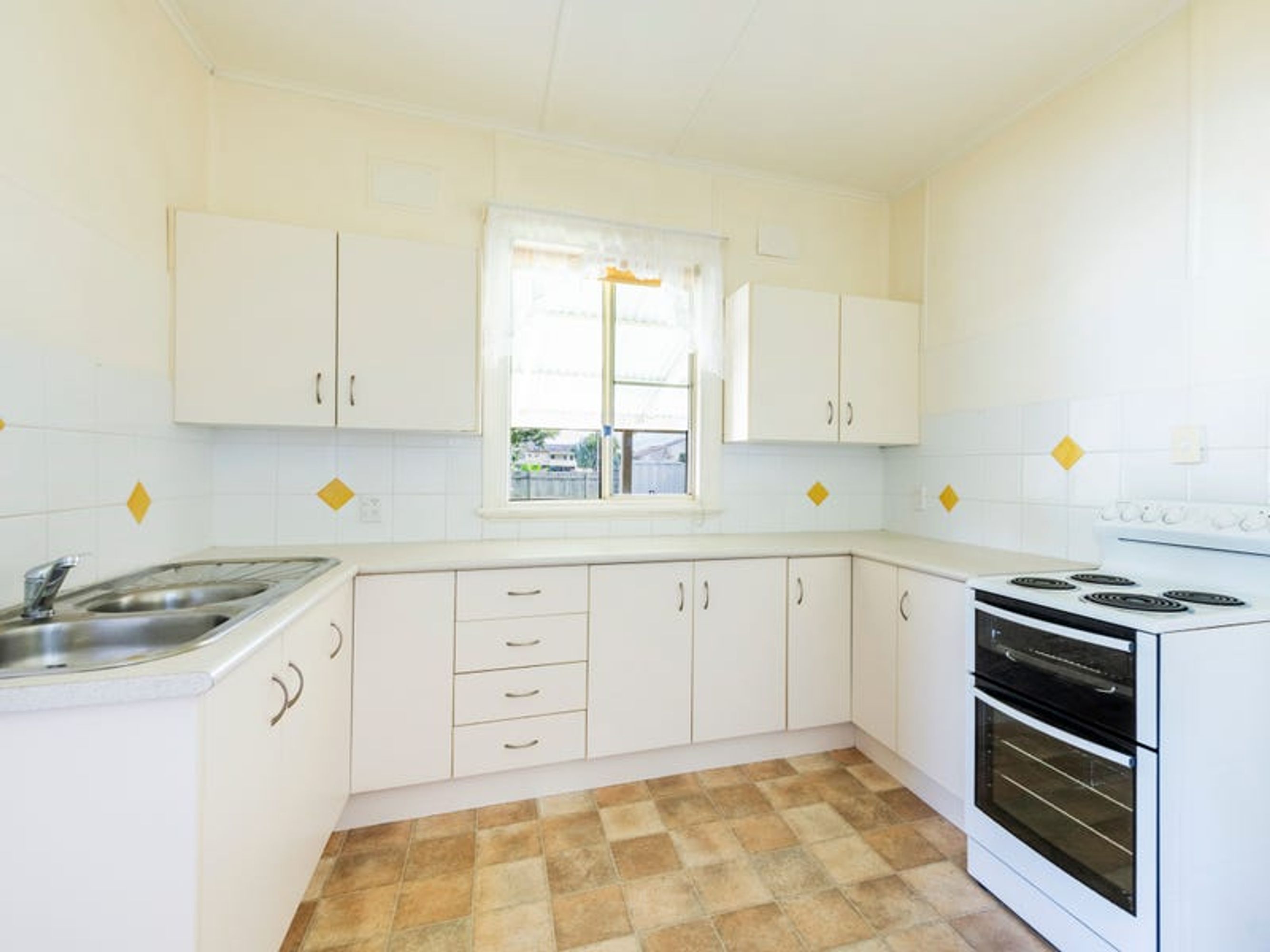 319 Oliver Street, Grafton - Thumbnail 6