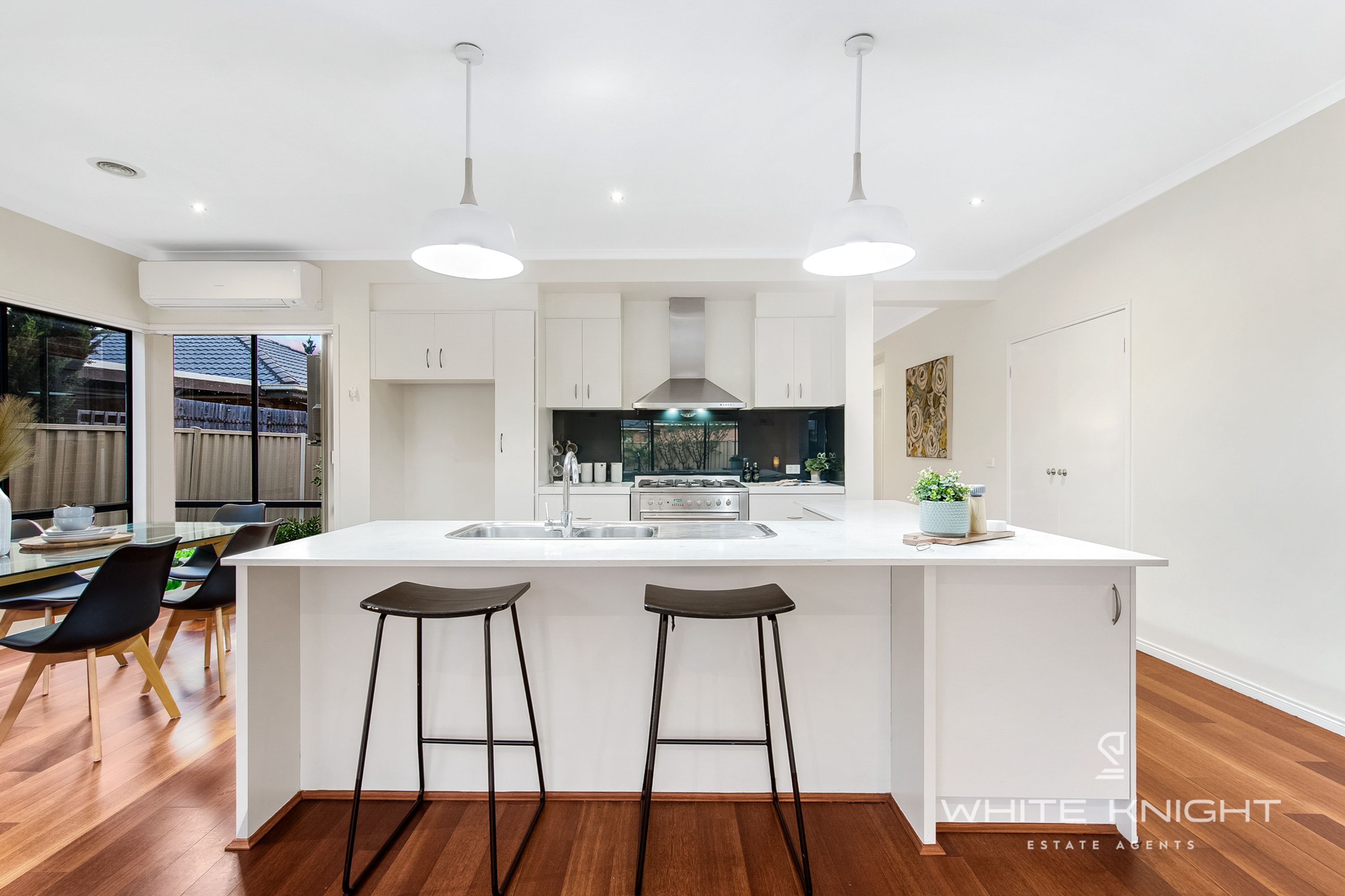 6 Deepdene Street, Caroline Springs VIC 3023, Caroline Springs - Thumbnail 5