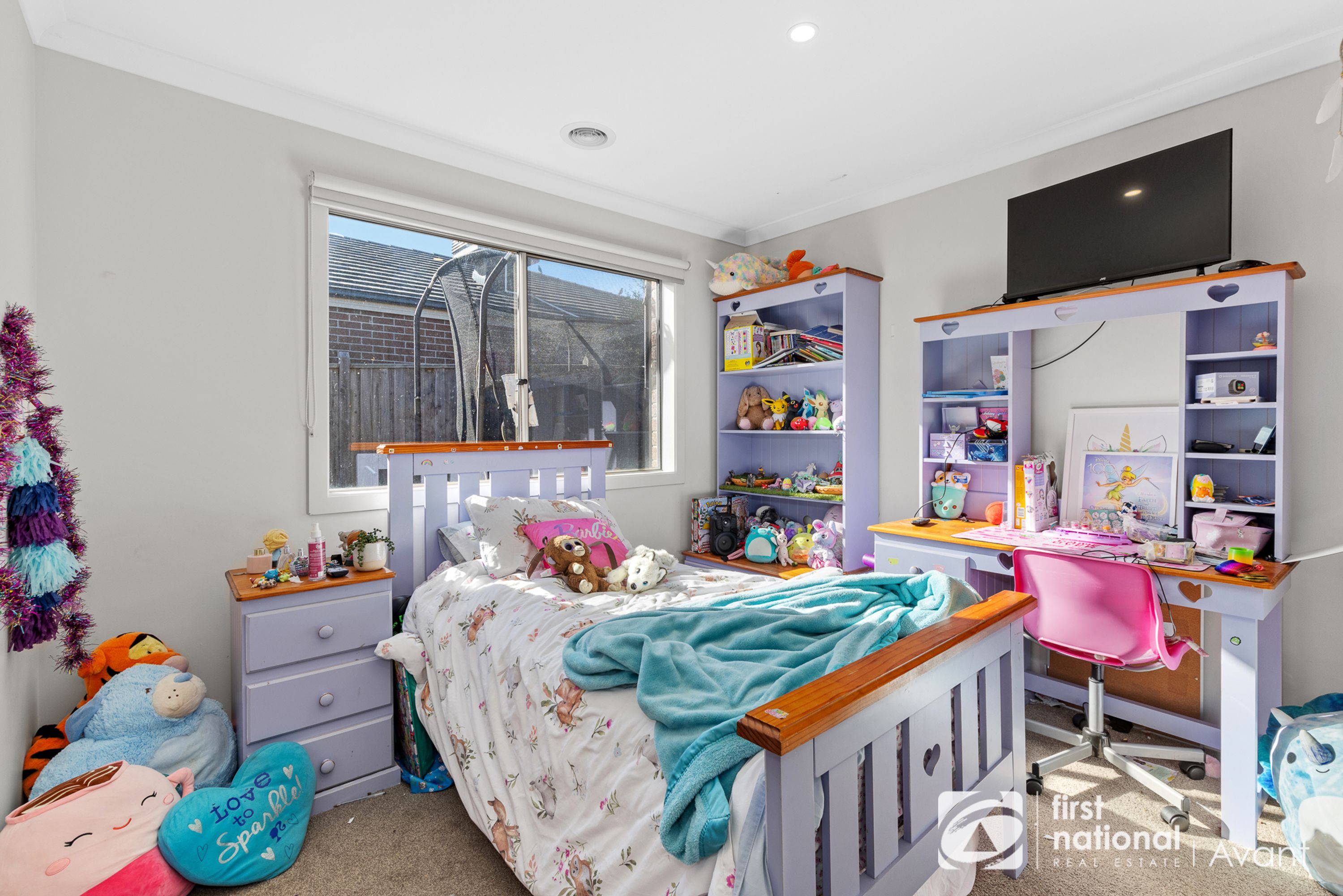 182 Wheelers Park Drive, Cranbourne North - Thumbnail 3