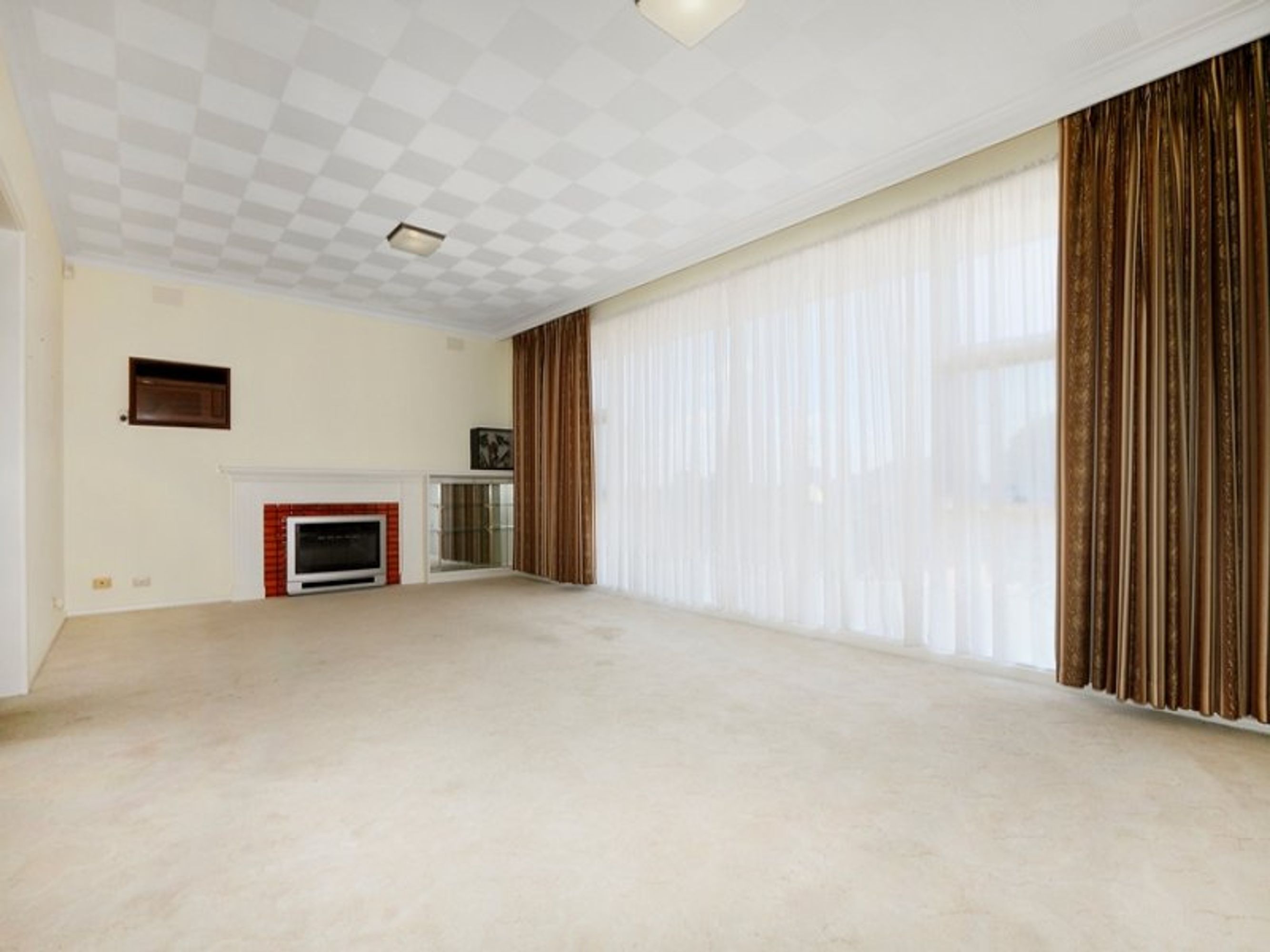 9 Birmingham Street, Springvale - Thumbnail 2