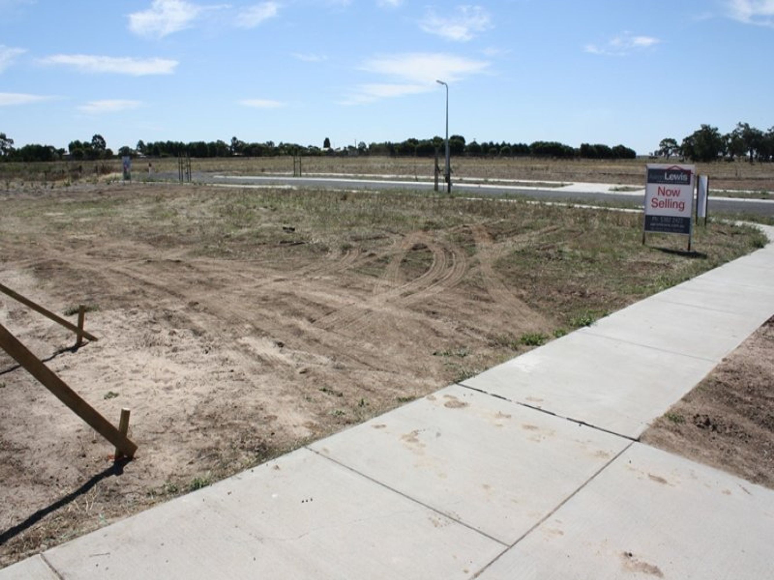 17 Hickson Street, Horsham VIC 3400, Horsham - Thumbnail 2