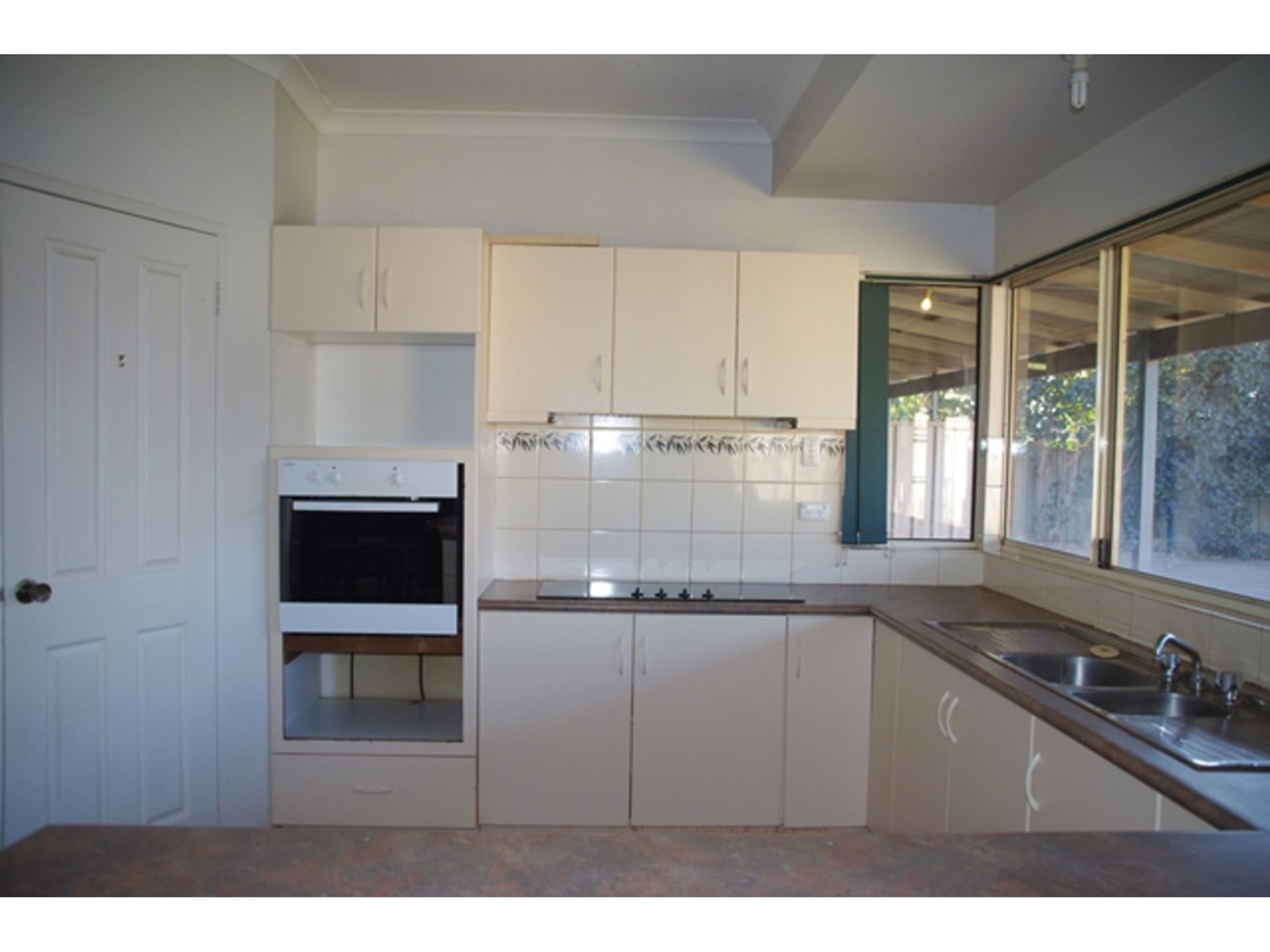 13 Bondini Drive, Newman, Newman - Thumbnail 5