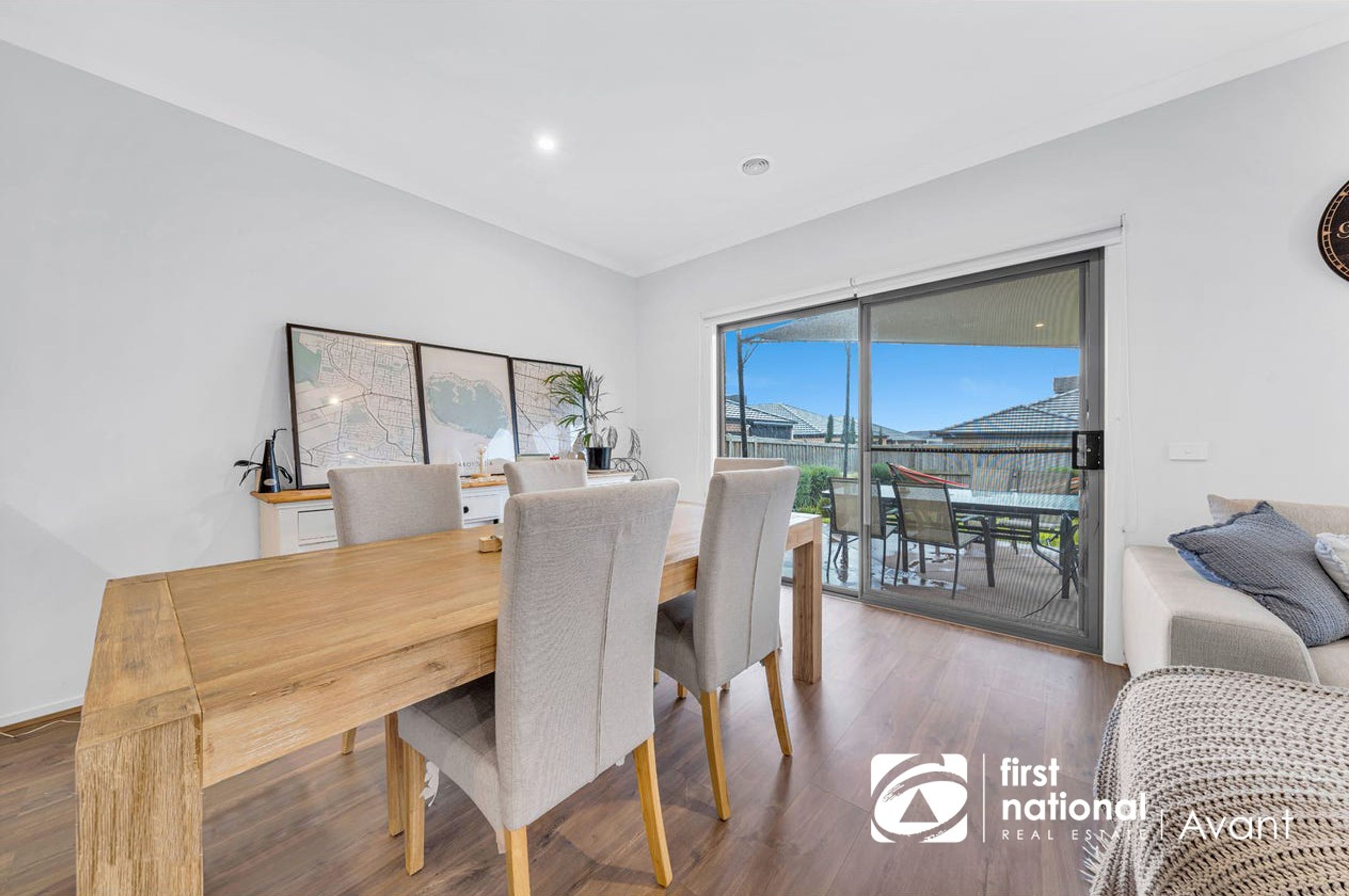 94 Rossiter Retreat, Cranbourne North - Thumbnail 8