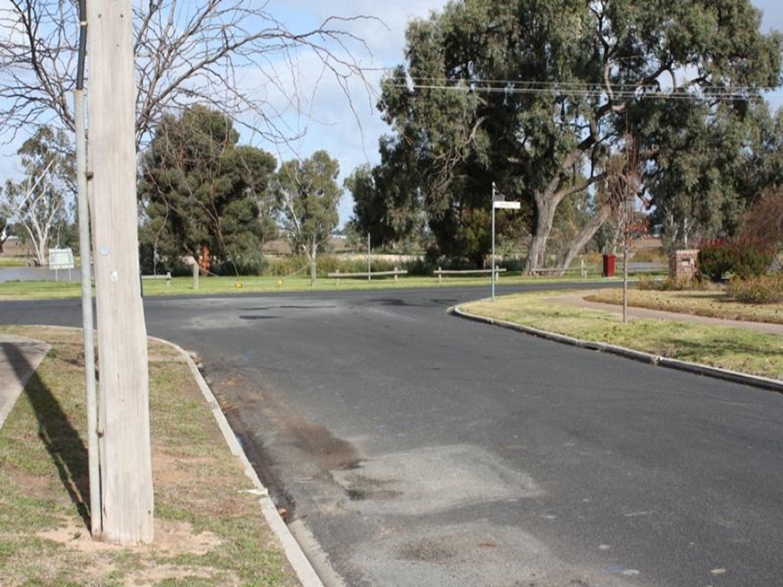 29 Olympic Street, Horsham VIC 3400, Horsham - Thumbnail 2