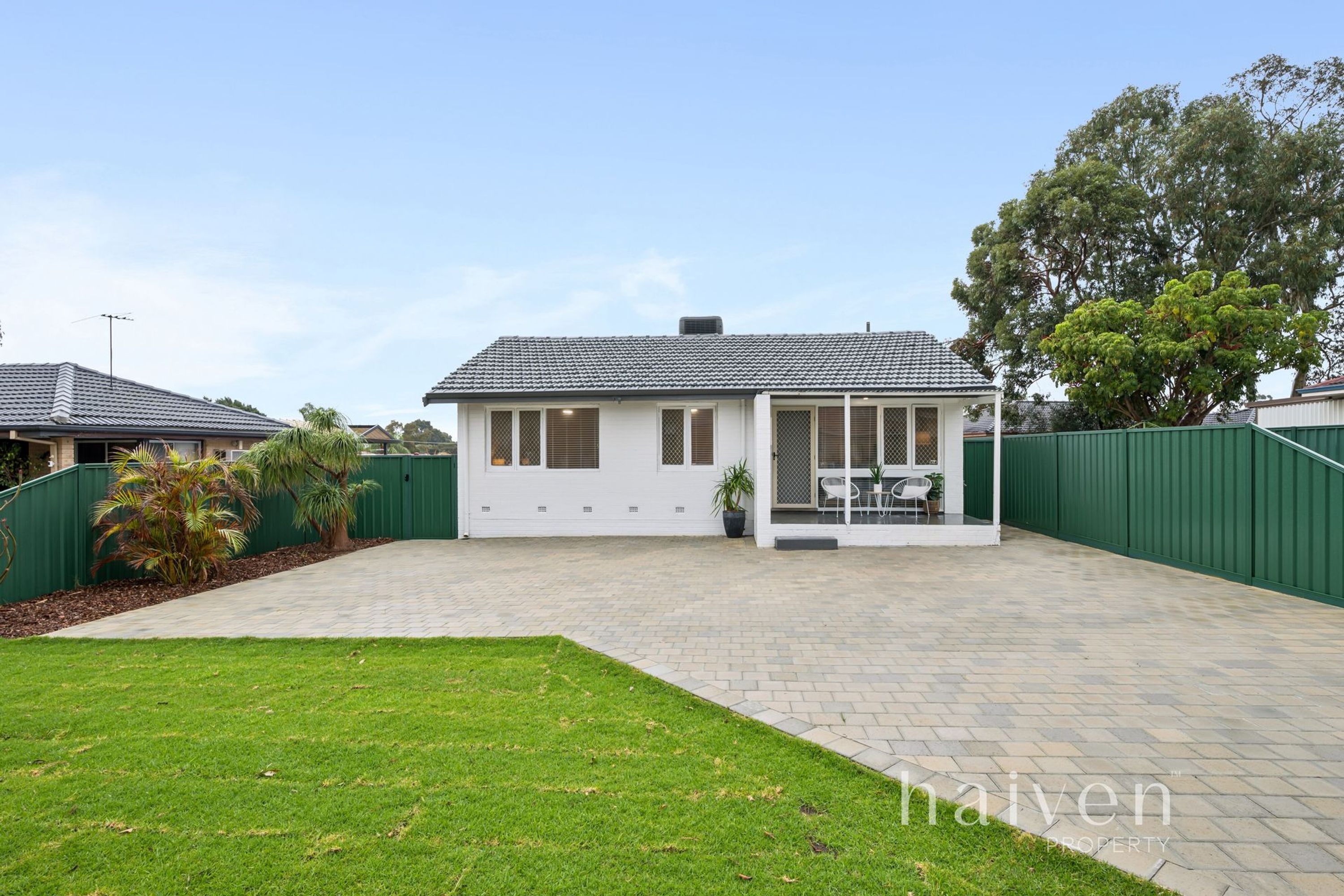 20A Simons Way