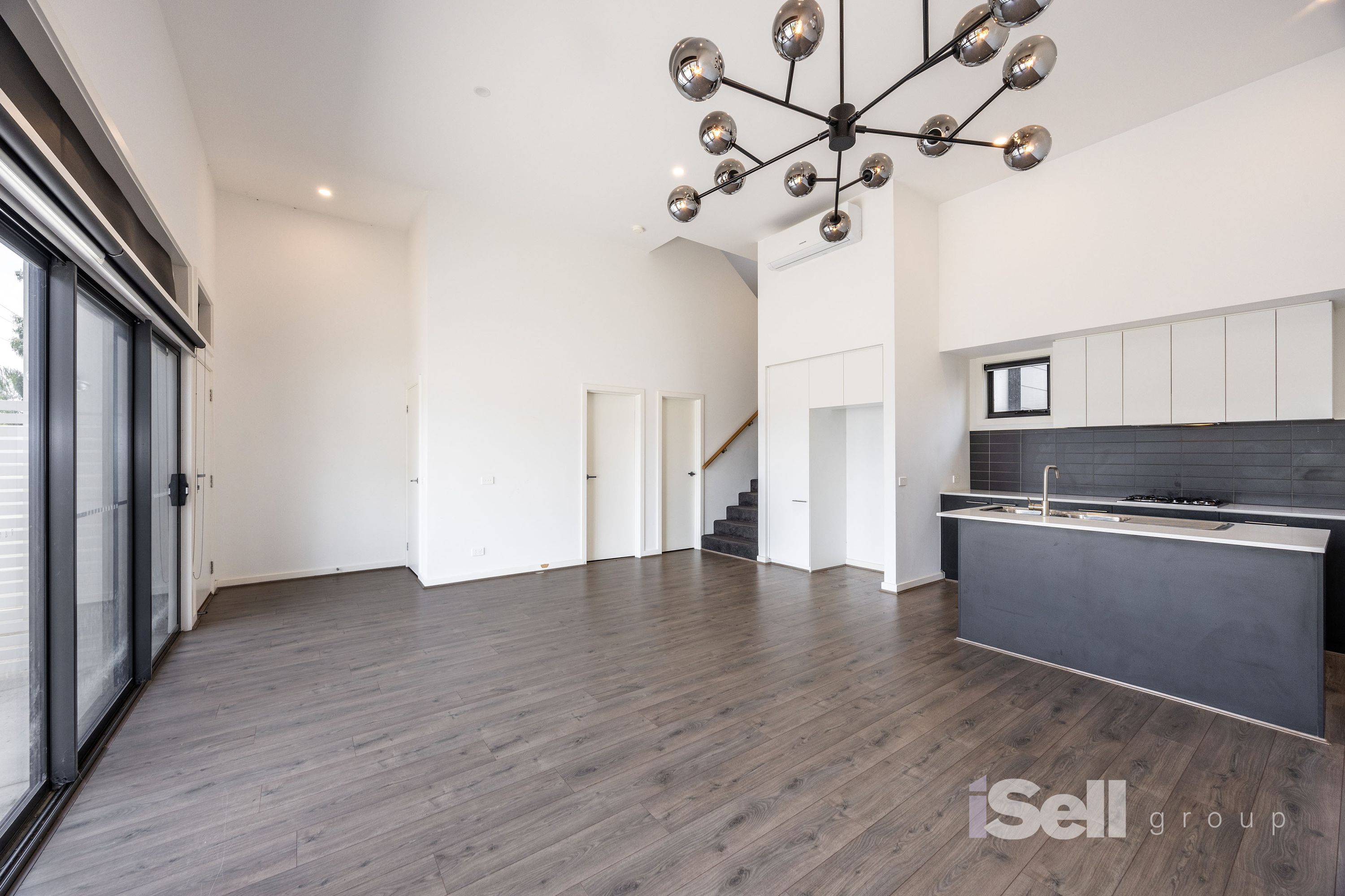 2D Chestnut Road, Doveton - Thumbnail 4