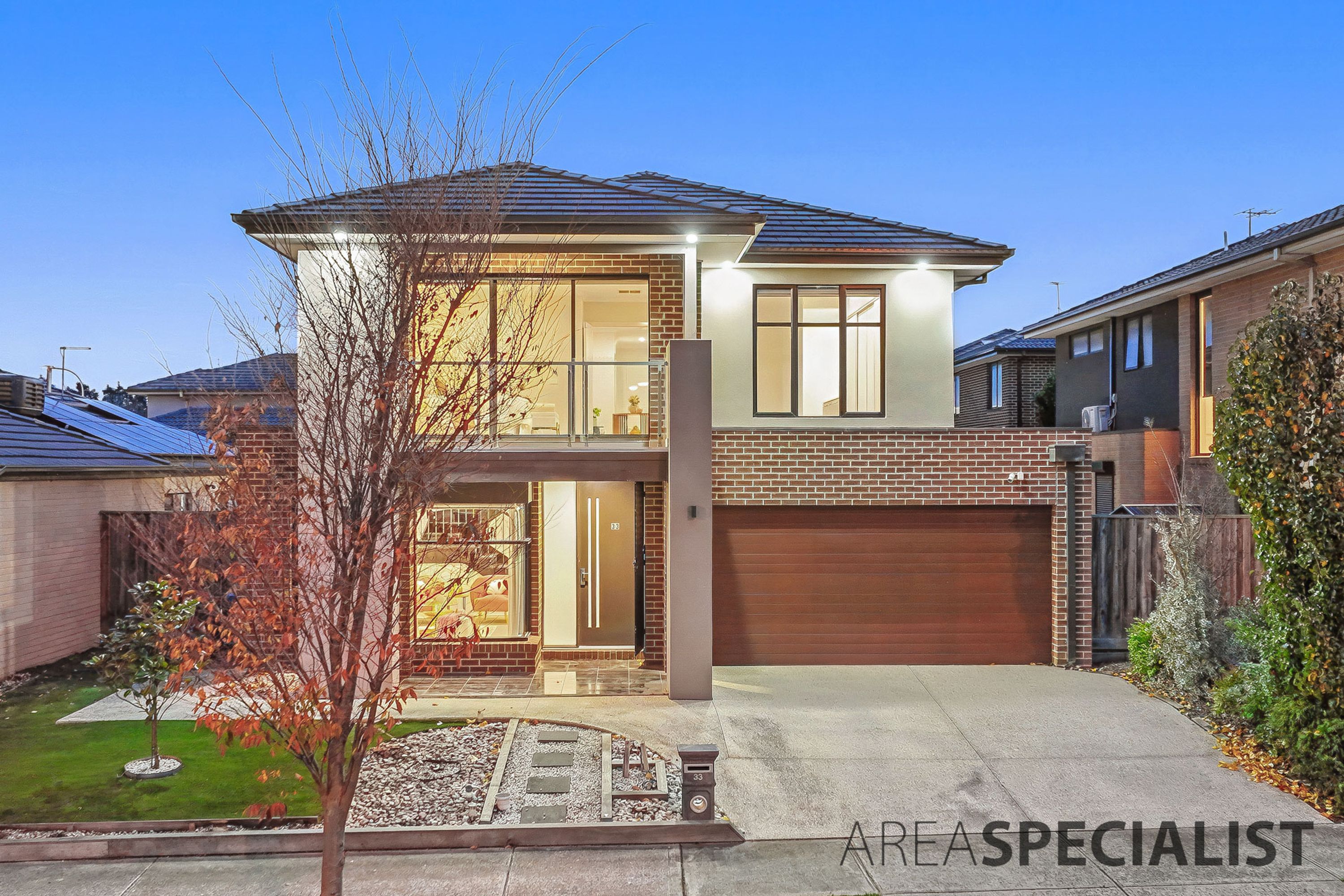 33 Tamarind Road, Cranbourne North, Cranbourne North - Image 1