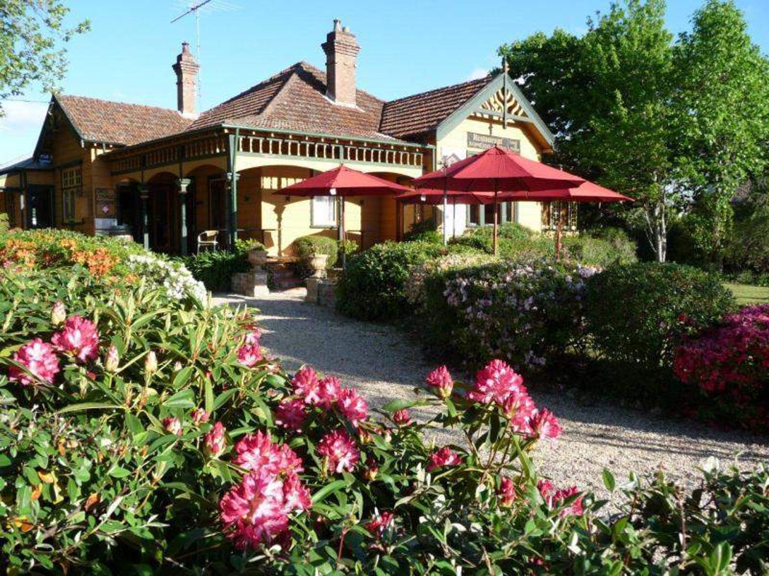 132 Lurline St, Katoomba - Thumbnail 2