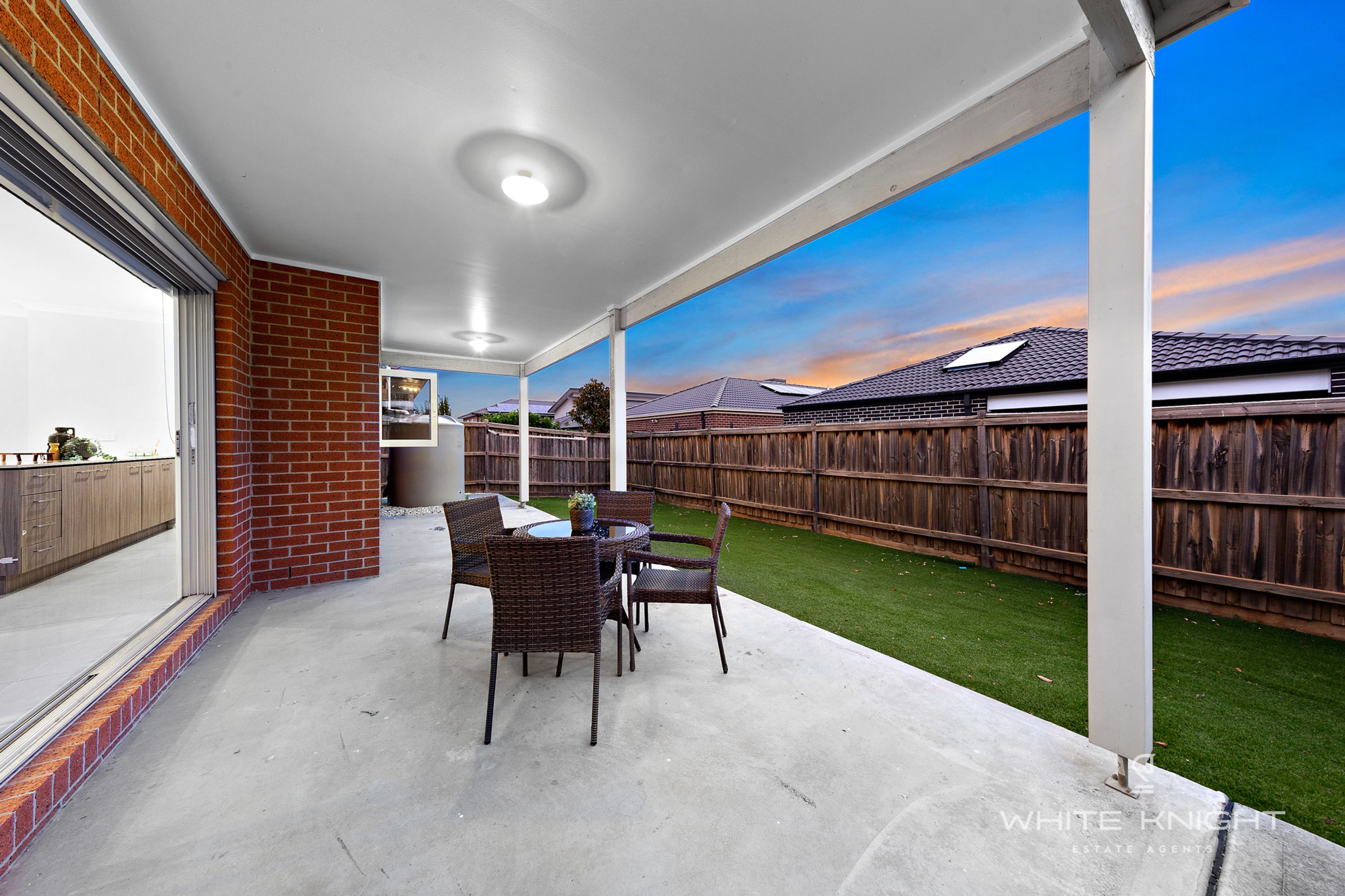 18 Aubisque Close, Fraser Rise VIC 3336, Fraser Rise - Thumbnail 4