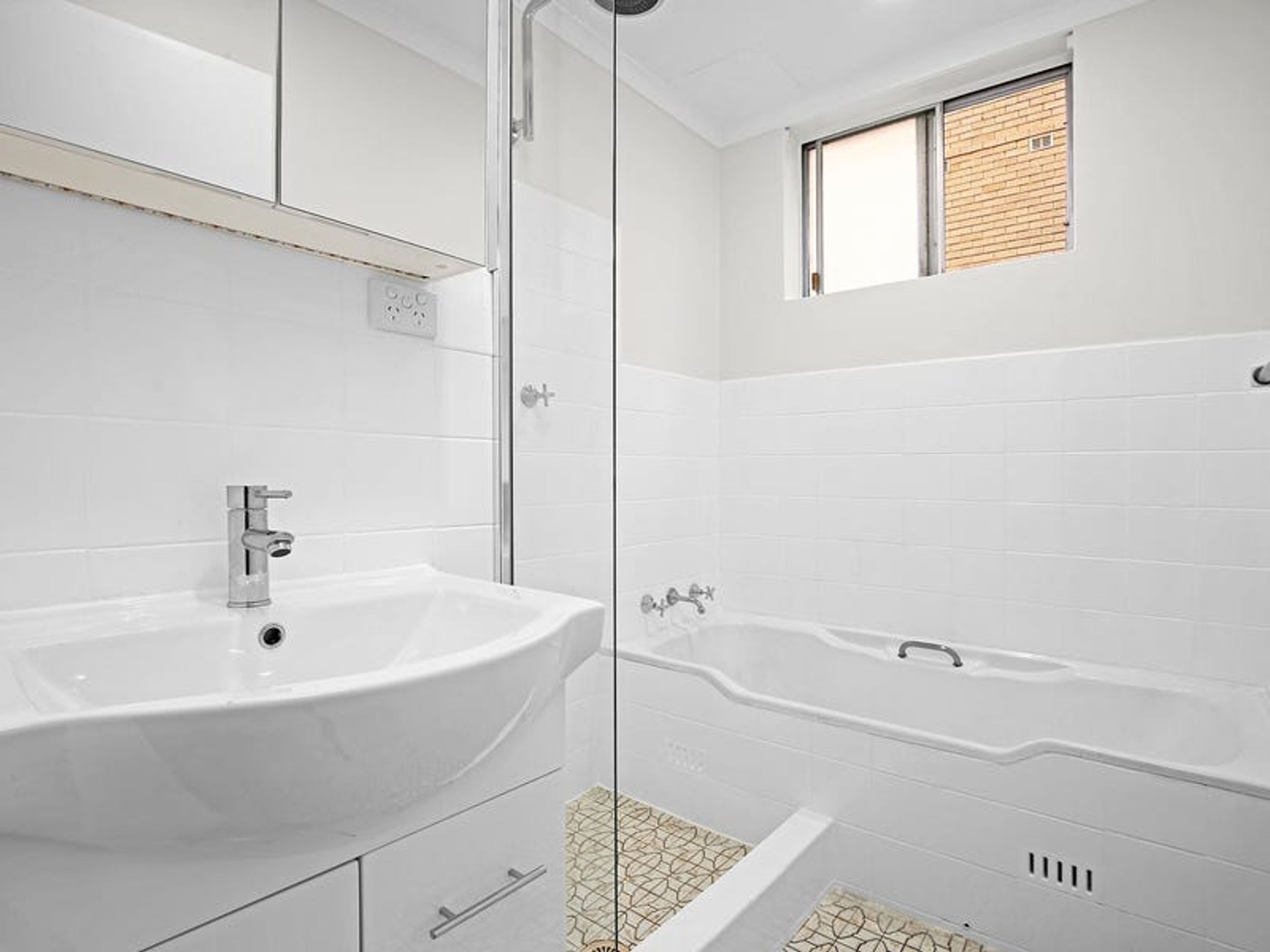 11/55 Wolseley Street, Bexley, NSW 2207, Bexley - Thumbnail 3