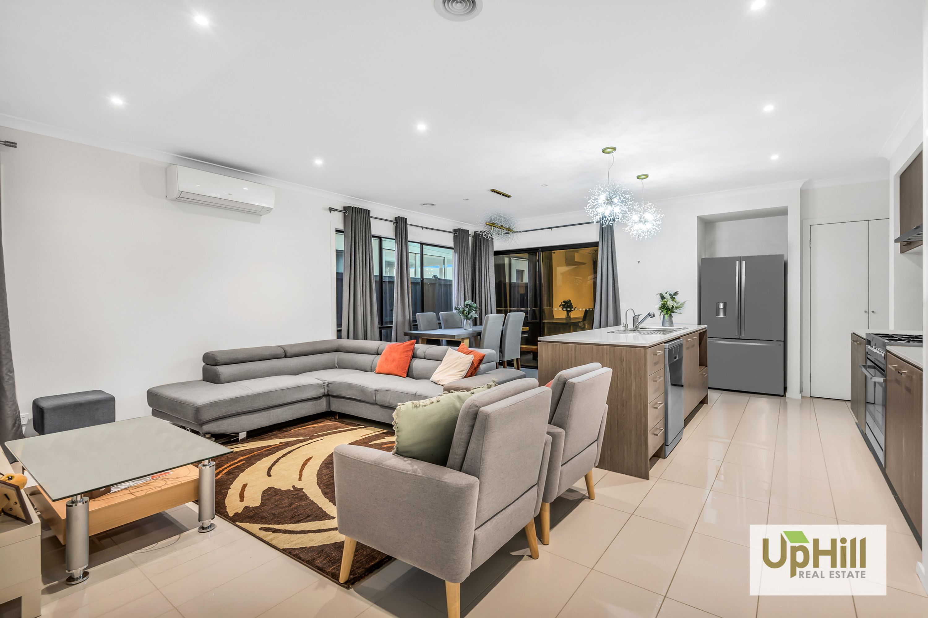 8 Dexter Crescent, Clyde North - Thumbnail 6