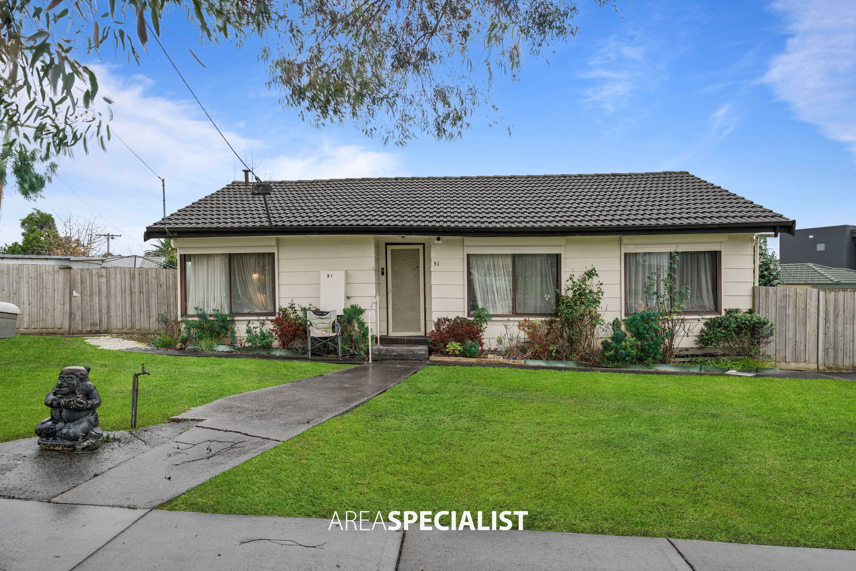 31 Marklin Street, Cranbourne, Cranbourne - Image 1