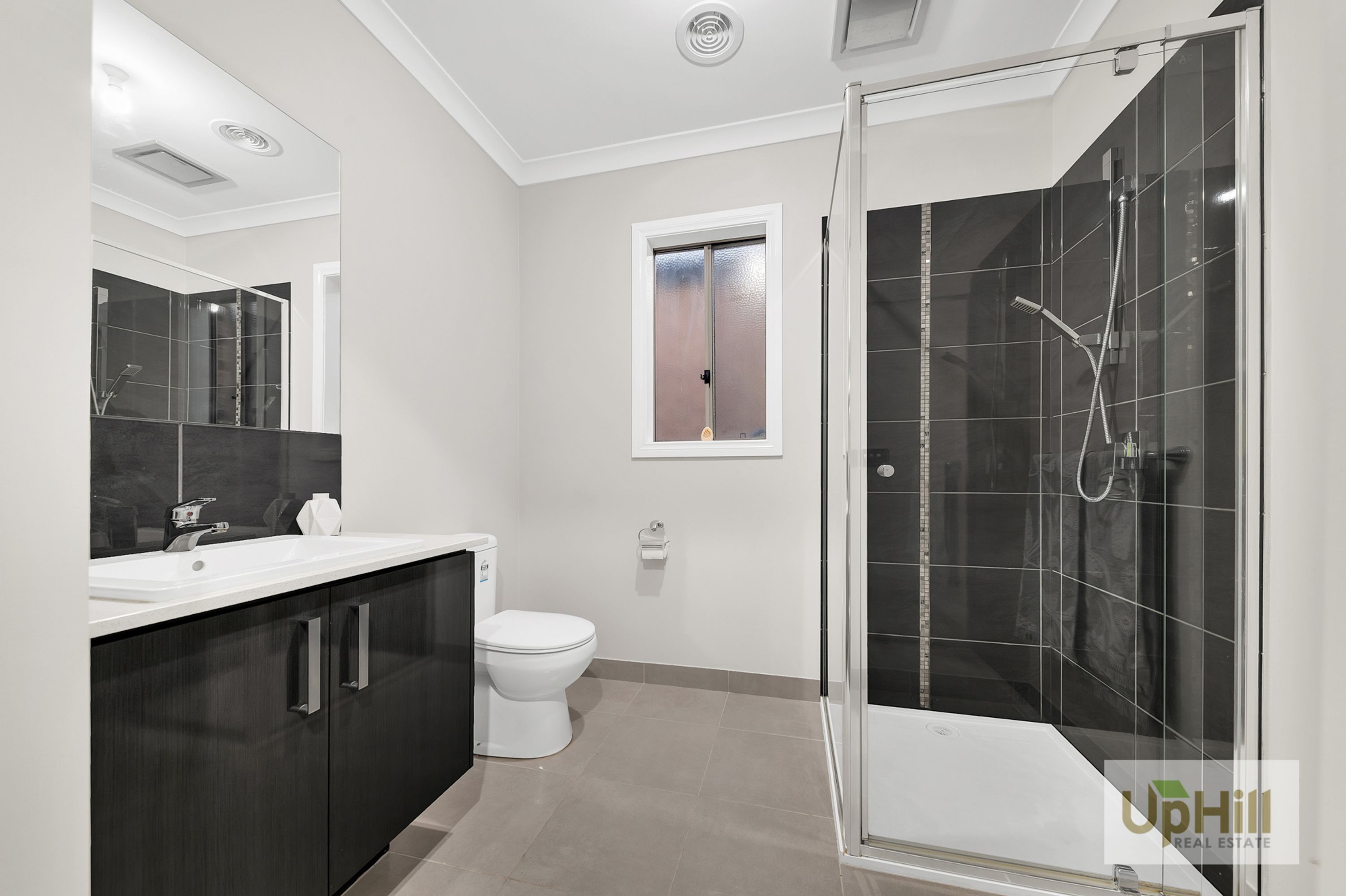 58 Kilmarnock Way, Clyde North - Thumbnail 3