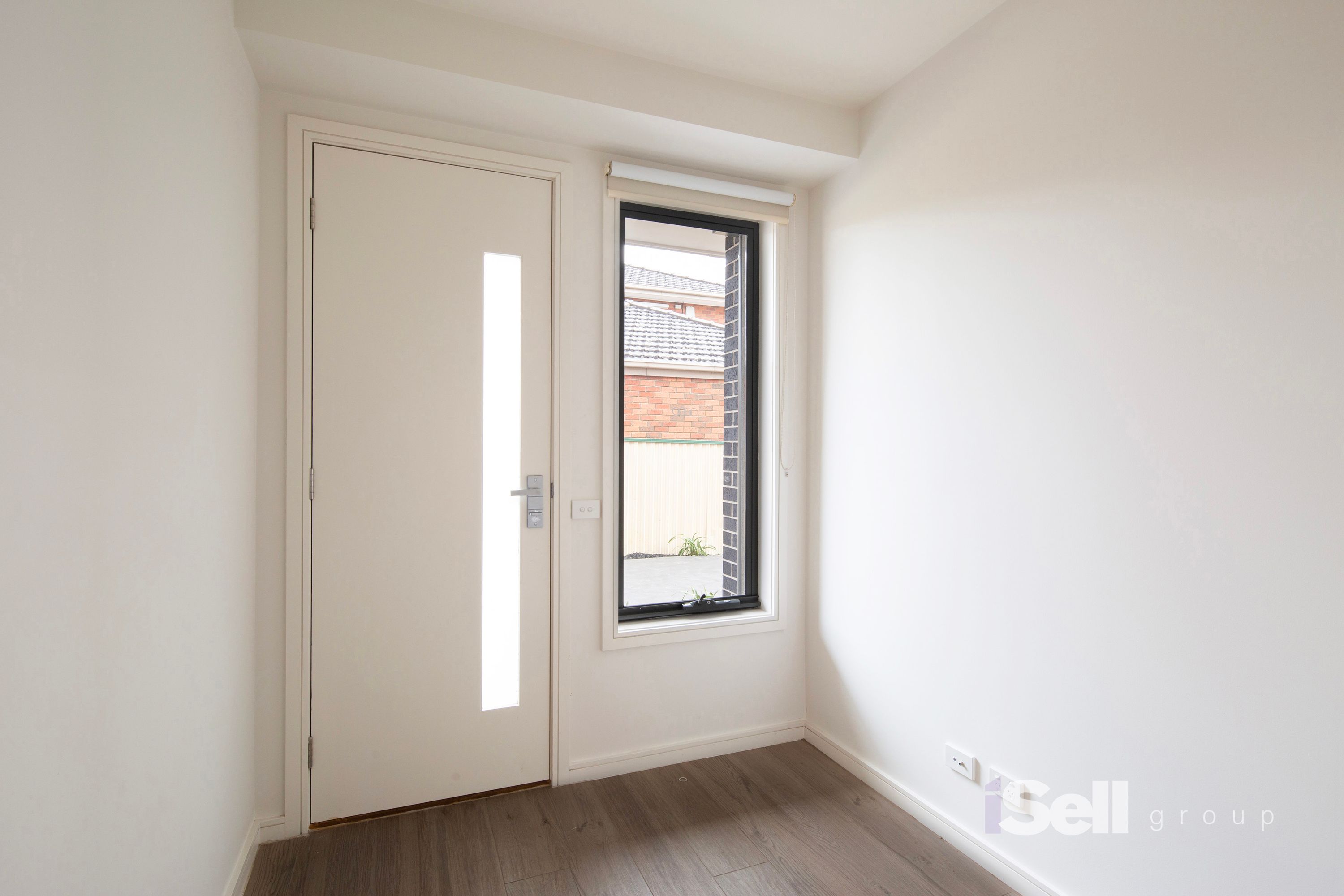 2/63 Royal Avenue, Springvale - Thumbnail 2